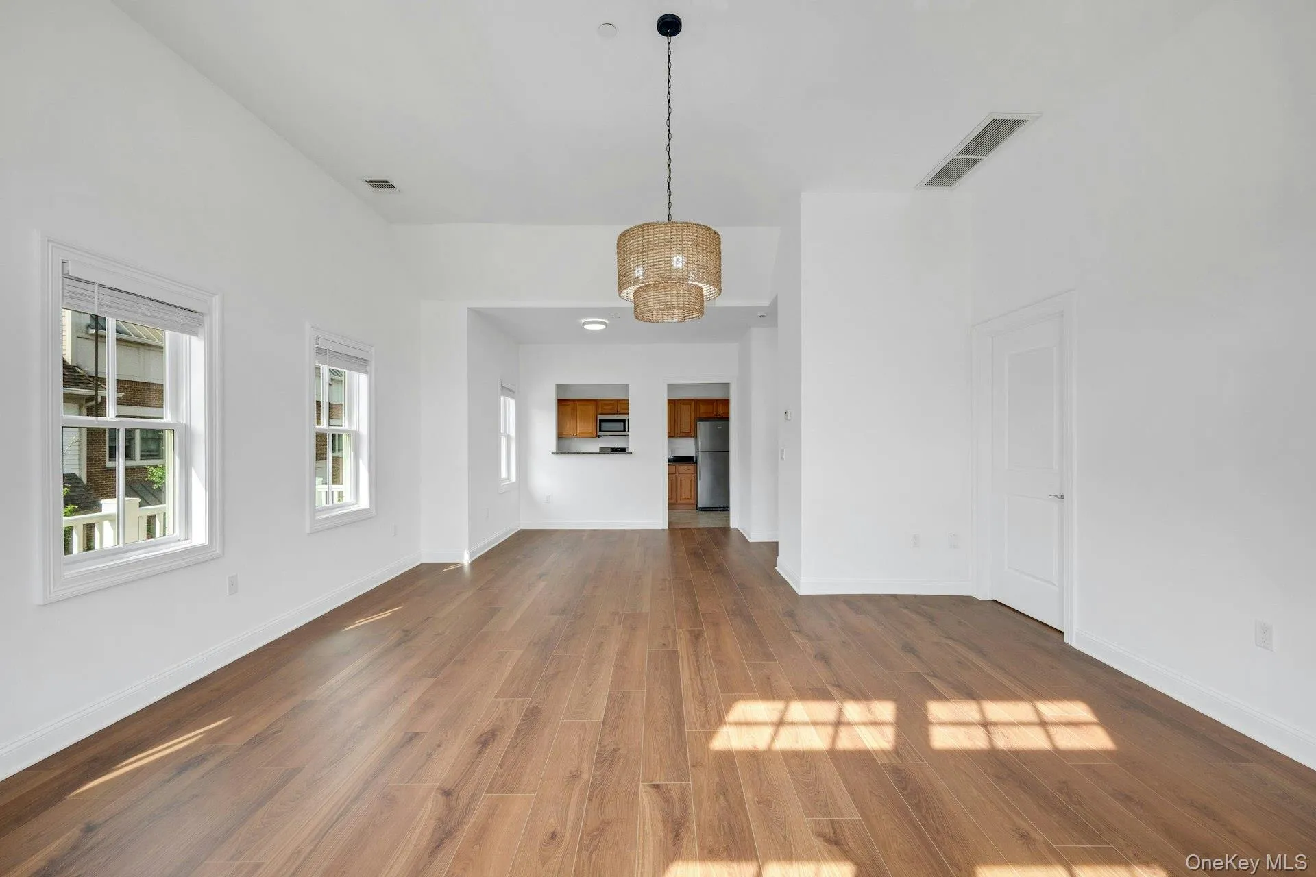 402 Main Street, North Castle, NY, 1 Bedroom Bedrooms, 3 Rooms Rooms,1 BathroomBathrooms,Residential Lease,For Rent,Main,0,1049706 402 Main Street, North Castle, NY, 1 Bedroom Bedrooms, 3 Rooms Rooms,1 BathroomBathrooms,Residential Lease,For Rent,Main,0,1049706
