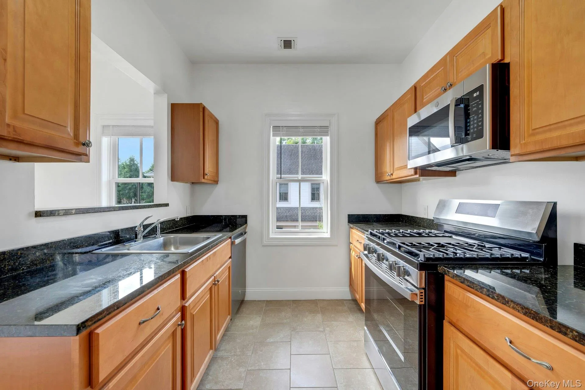 402 Main Street, North Castle, NY, 1 Bedroom Bedrooms, 3 Rooms Rooms,1 BathroomBathrooms,Residential Lease,For Rent,Main,0,1049706 402 Main Street, North Castle, NY, 1 Bedroom Bedrooms, 3 Rooms Rooms,1 BathroomBathrooms,Residential Lease,For Rent,Main,0,1049706