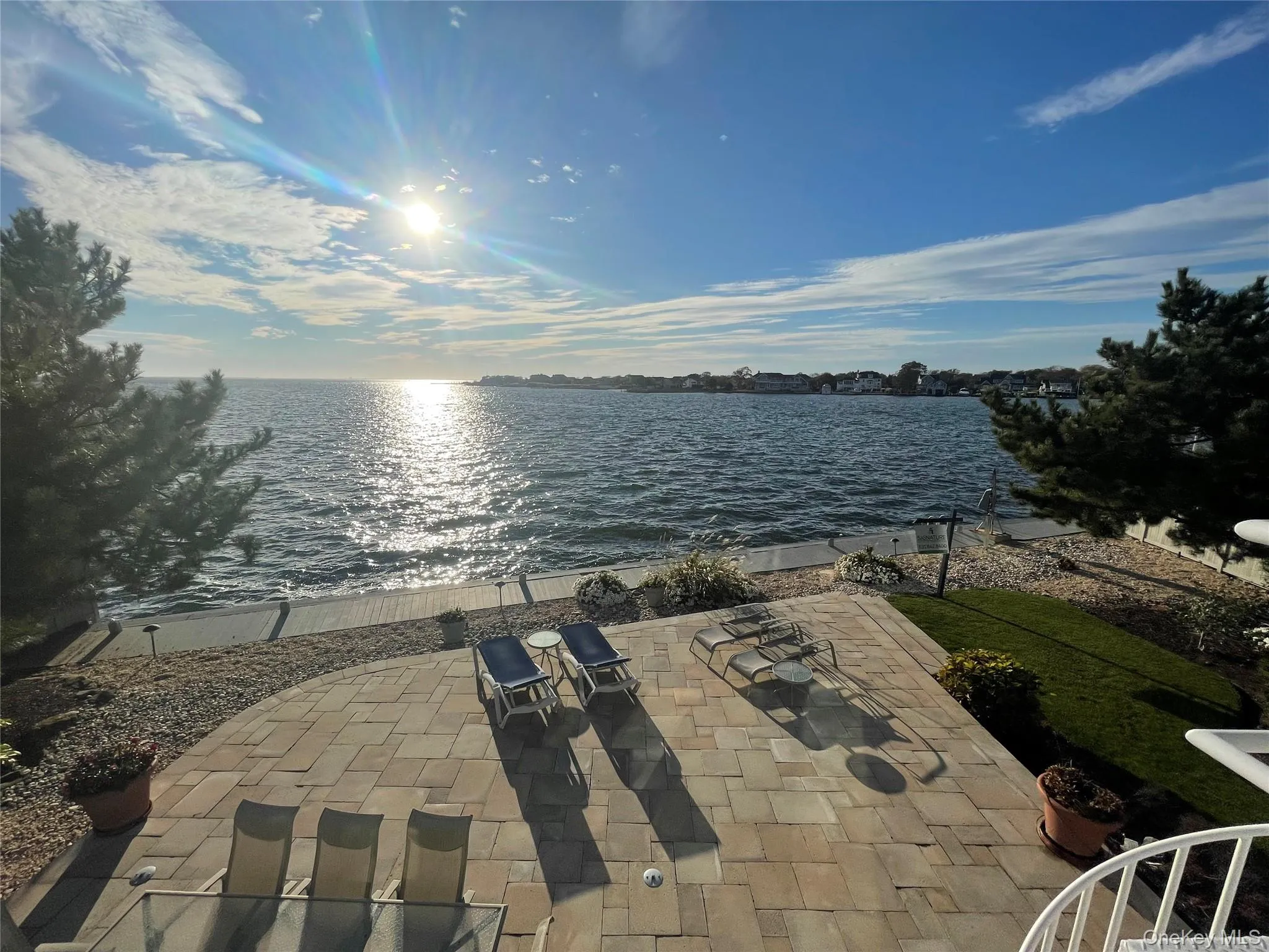 321 Grand Central Avenue, Babylon, NY, 5 Bedrooms Bedrooms, 8 Rooms Rooms,4 BathroomsBathrooms,Residential,For Rent,Grand Central,0,1049707 321 Grand Central Avenue, Babylon, NY, 5 Bedrooms Bedrooms, 8 Rooms Rooms,4 BathroomsBathrooms,Residential,For Rent,Grand Central,0,1049707