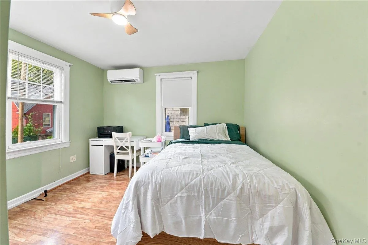30 Chaffee, New York, NY, 3 Bedrooms Bedrooms, 7 Rooms Rooms,2 BathroomsBathrooms,Residential,For Rent,Chaffee,0,1049710 30 Chaffee, New York, NY, 3 Bedrooms Bedrooms, 7 Rooms Rooms,2 BathroomsBathrooms,Residential,For Rent,Chaffee,0,1049710