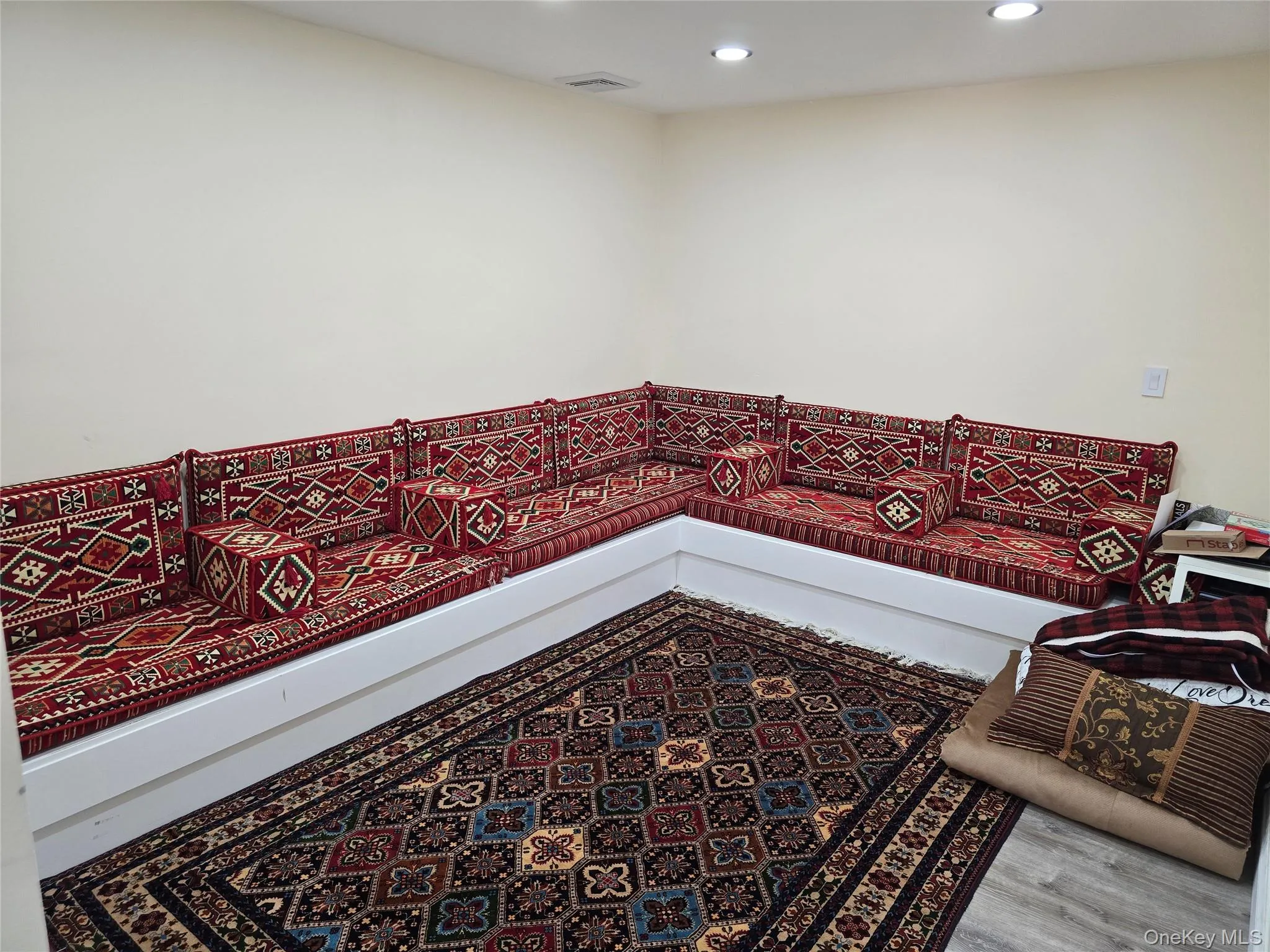 Bonus room Bonus room