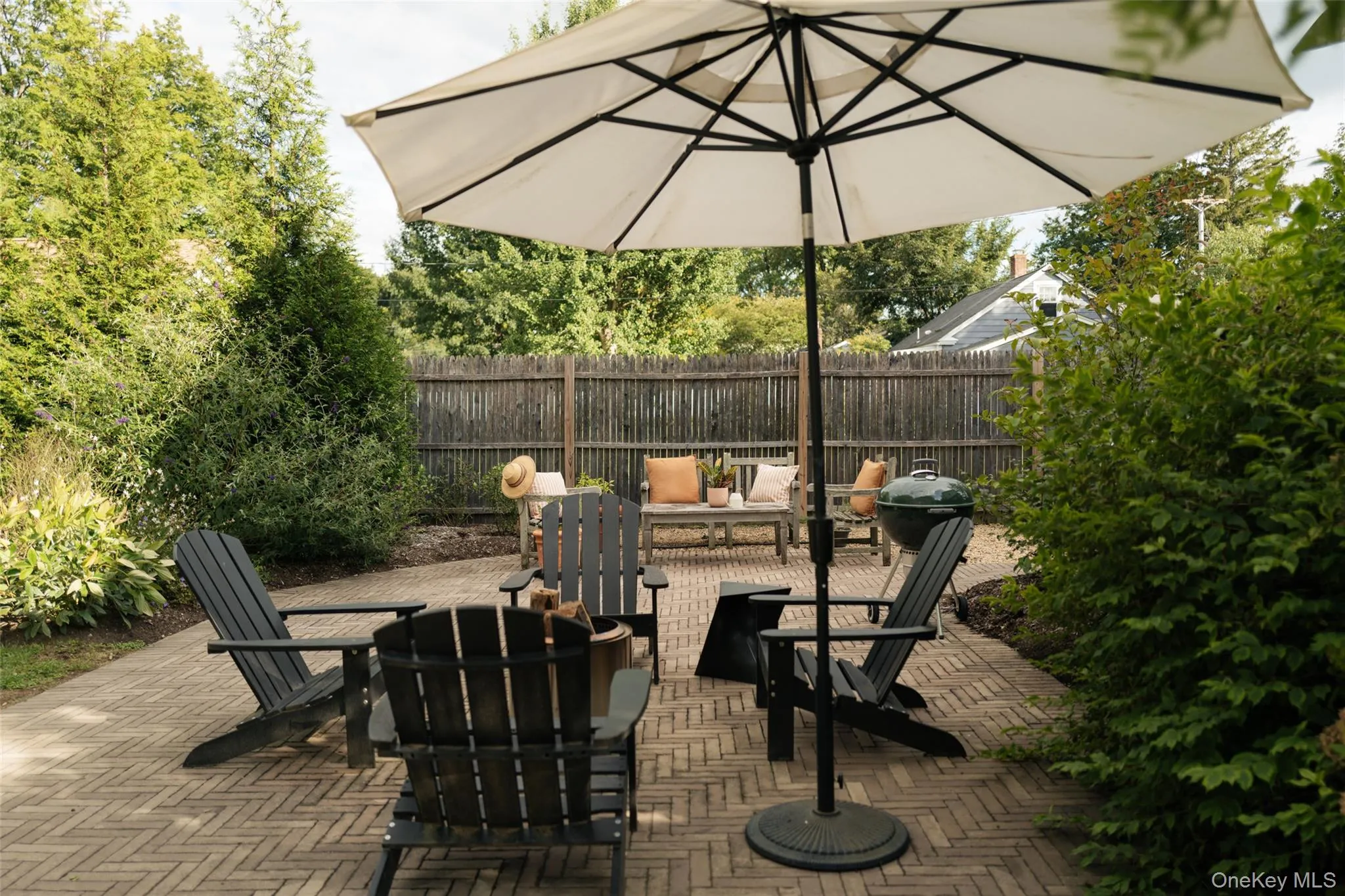 17 Garden Street, Red Hook, NY, 3 Bedrooms Bedrooms, 7 Rooms Rooms,2 BathroomsBathrooms,Residential,For Rent,Garden,0,1049714 17 Garden Street, Red Hook, NY, 3 Bedrooms Bedrooms, 7 Rooms Rooms,2 BathroomsBathrooms,Residential,For Rent,Garden,0,1049714