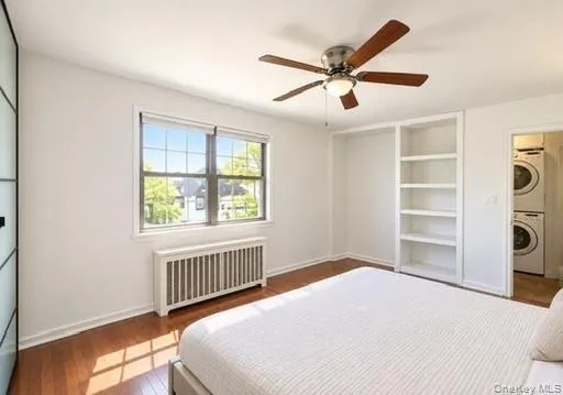 69-46 138th St, New York, NY, 1 Bedroom Bedrooms, 4 Rooms Rooms,1 BathroomBathrooms,Residential,For Rent,138th St,0,1049721 69-46 138th St, New York, NY, 1 Bedroom Bedrooms, 4 Rooms Rooms,1 BathroomBathrooms,Residential,For Rent,138th St,0,1049721