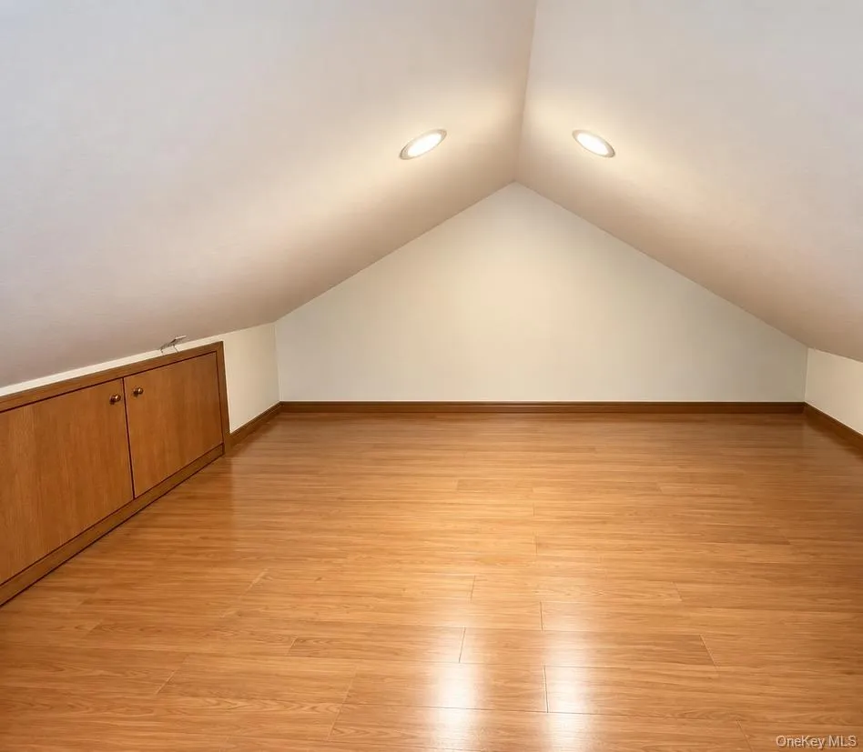 69-46 138th St, New York, NY, 1 Bedroom Bedrooms, 4 Rooms Rooms,1 BathroomBathrooms,Residential,For Rent,138th St,0,1049721 69-46 138th St, New York, NY, 1 Bedroom Bedrooms, 4 Rooms Rooms,1 BathroomBathrooms,Residential,For Rent,138th St,0,1049721