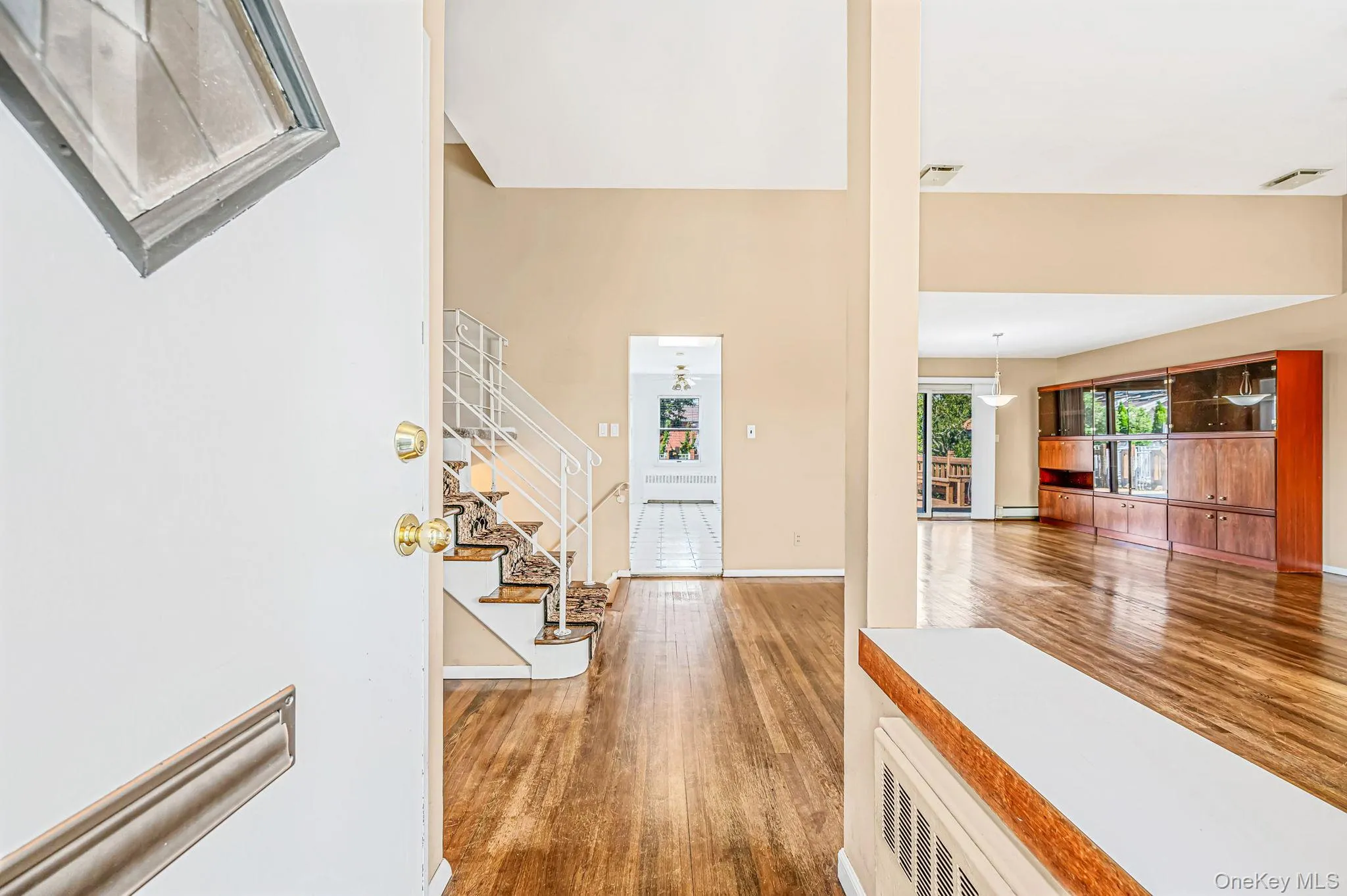 3 Rosewood Drive, Oyster Bay, NY, 4 Bedrooms Bedrooms, 8 Rooms Rooms,3 BathroomsBathrooms,Residential,For Rent,Rosewood,0,1049724 3 Rosewood Drive, Oyster Bay, NY, 4 Bedrooms Bedrooms, 8 Rooms Rooms,3 BathroomsBathrooms,Residential,For Rent,Rosewood,0,1049724