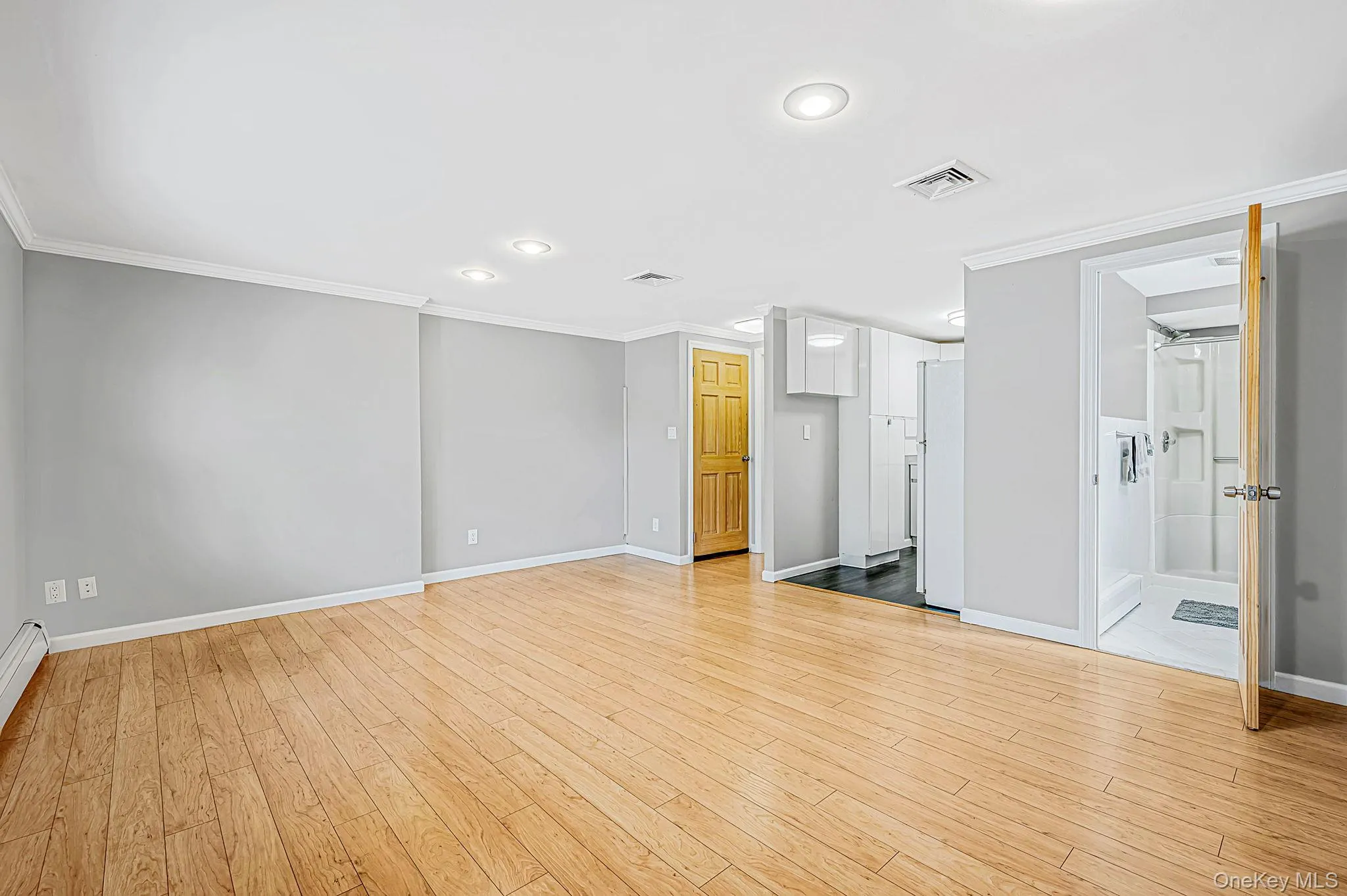 3 Rosewood Drive, Oyster Bay, NY, 4 Bedrooms Bedrooms, 8 Rooms Rooms,3 BathroomsBathrooms,Residential,For Rent,Rosewood,0,1049724 3 Rosewood Drive, Oyster Bay, NY, 4 Bedrooms Bedrooms, 8 Rooms Rooms,3 BathroomsBathrooms,Residential,For Rent,Rosewood,0,1049724