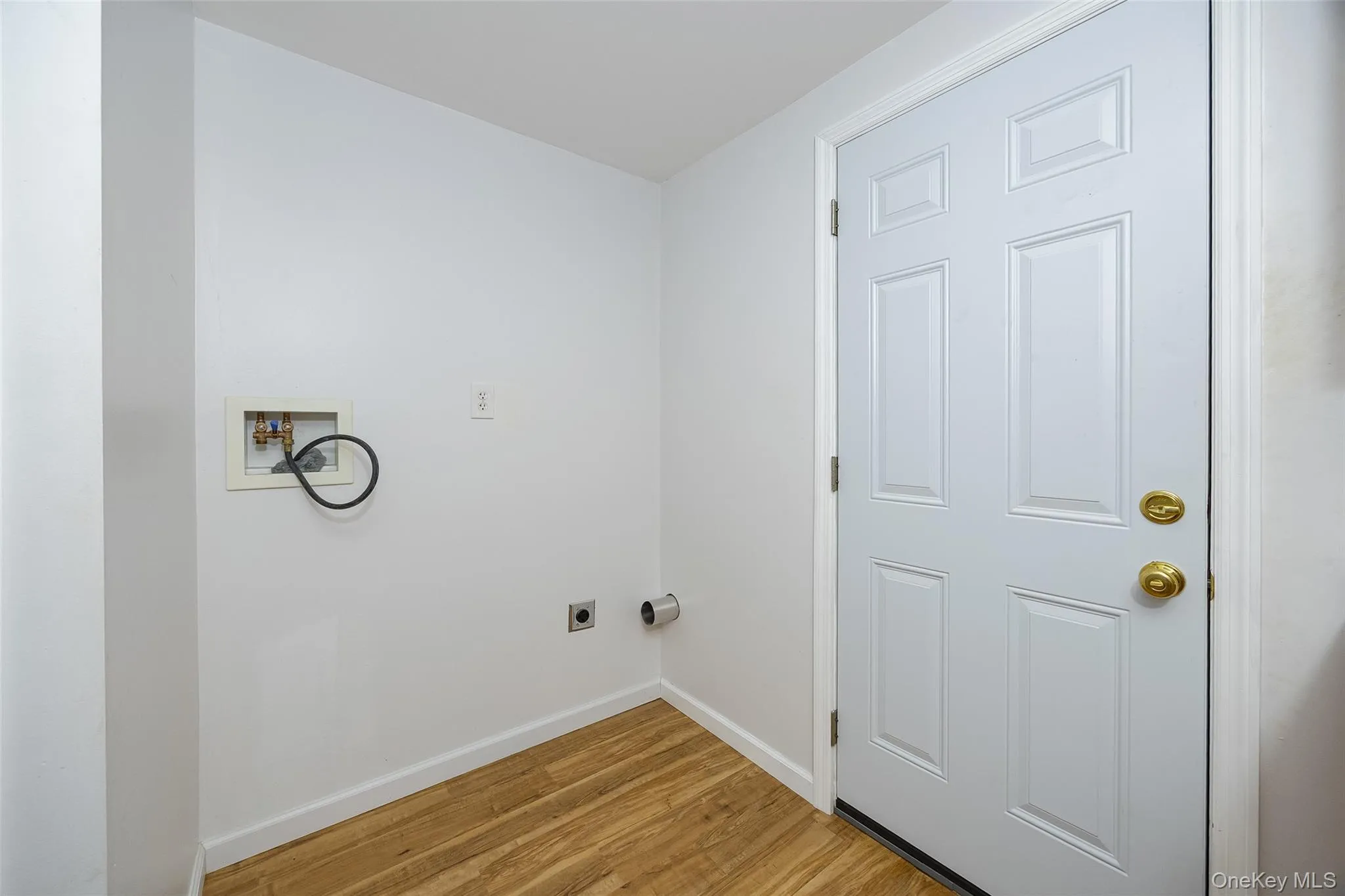 160 Academy Hill Road, Milan, NY, 3 Bedrooms Bedrooms, 7 Rooms Rooms,2 BathroomsBathrooms,Residential,For Rent,Academy Hill,0,1049734 160 Academy Hill Road, Milan, NY, 3 Bedrooms Bedrooms, 7 Rooms Rooms,2 BathroomsBathrooms,Residential,For Rent,Academy Hill,0,1049734
