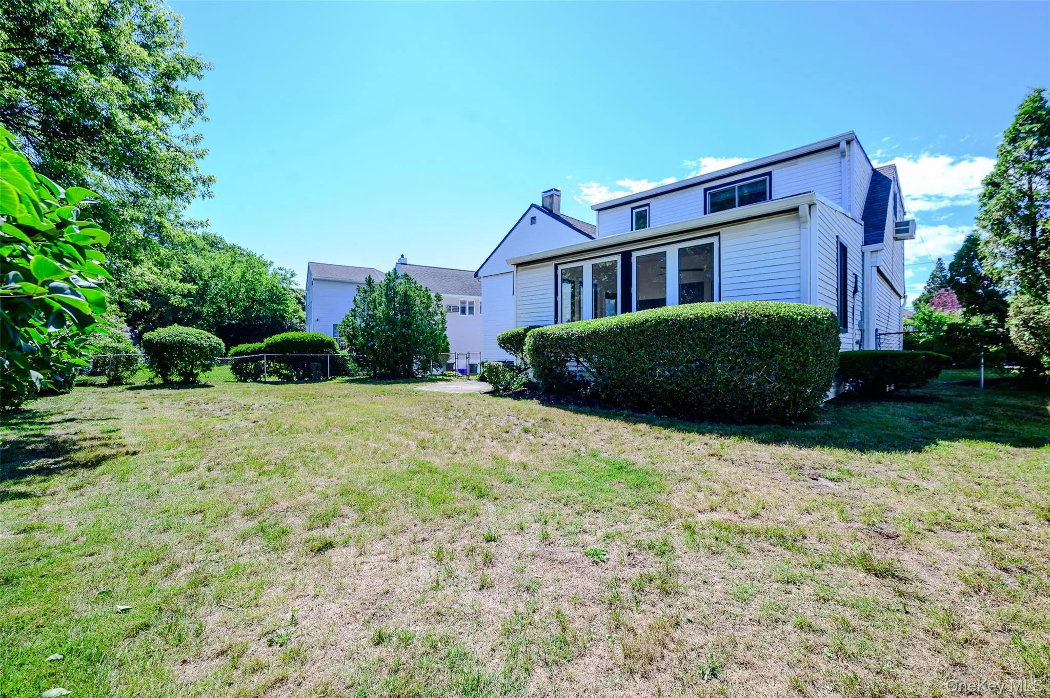 190 Waukena Avenue, Hempstead, NY, 4 Bedrooms Bedrooms, 11 Rooms Rooms,2 BathroomsBathrooms,Residential,For Rent,Waukena,0,1049735 190 Waukena Avenue, Hempstead, NY, 4 Bedrooms Bedrooms, 11 Rooms Rooms,2 BathroomsBathrooms,Residential,For Rent,Waukena,0,1049735