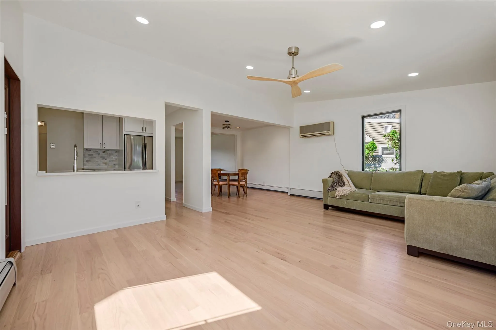 190 Waukena Avenue, Hempstead, NY, 4 Bedrooms Bedrooms, 11 Rooms Rooms,2 BathroomsBathrooms,Residential,For Rent,Waukena,0,1049735 190 Waukena Avenue, Hempstead, NY, 4 Bedrooms Bedrooms, 11 Rooms Rooms,2 BathroomsBathrooms,Residential,For Rent,Waukena,0,1049735