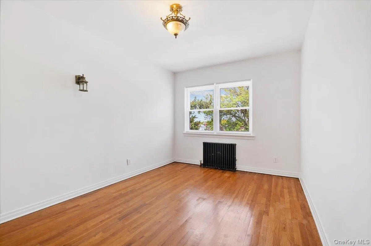 169-16 32nd Avenue, New York, NY, 3 Bedrooms Bedrooms, 6 Rooms Rooms,1 BathroomBathrooms,Residential,For Rent,32nd,0,1049740 169-16 32nd Avenue, New York, NY, 3 Bedrooms Bedrooms, 6 Rooms Rooms,1 BathroomBathrooms,Residential,For Rent,32nd,0,1049740