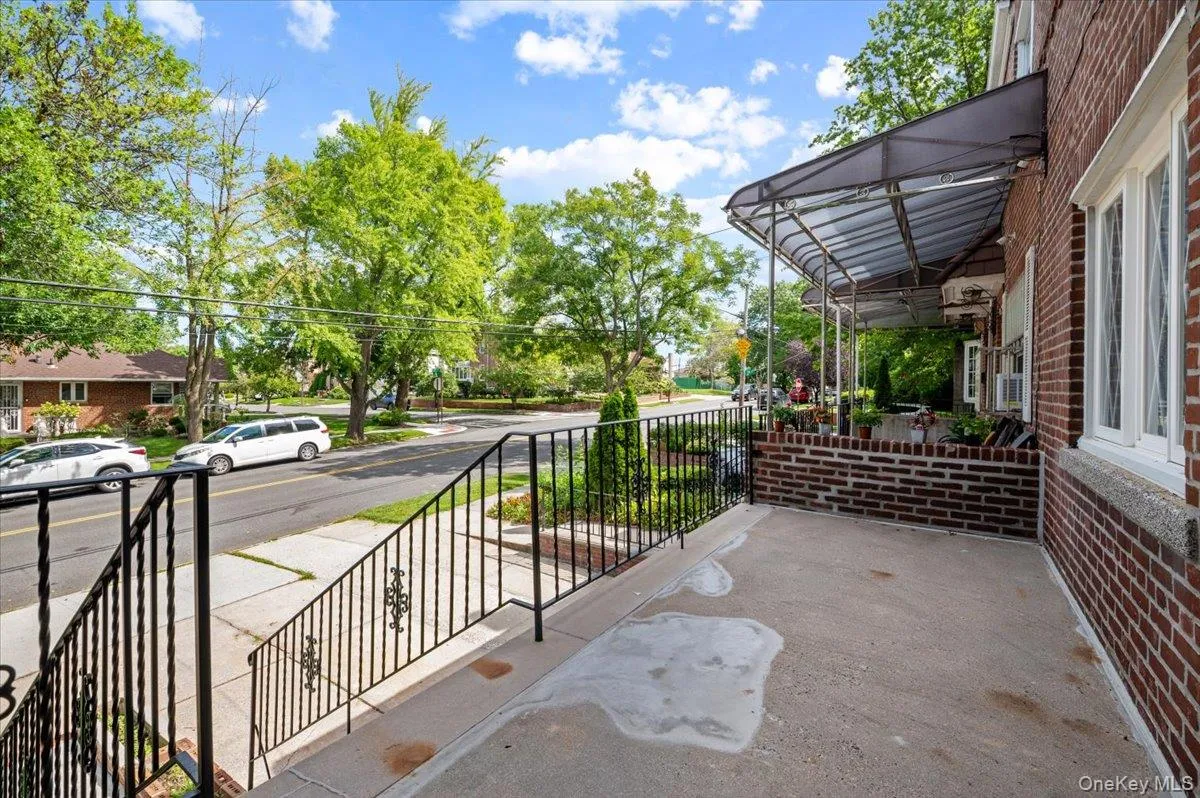 169-16 32nd Avenue, New York, NY, 3 Bedrooms Bedrooms, 6 Rooms Rooms,1 BathroomBathrooms,Residential,For Rent,32nd,0,1049740 169-16 32nd Avenue, New York, NY, 3 Bedrooms Bedrooms, 6 Rooms Rooms,1 BathroomBathrooms,Residential,For Rent,32nd,0,1049740
