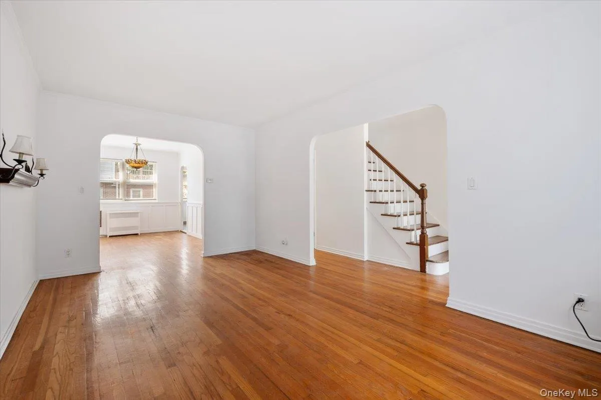 169-16 32nd Avenue, New York, NY, 3 Bedrooms Bedrooms, 6 Rooms Rooms,1 BathroomBathrooms,Residential,For Rent,32nd,0,1049740 169-16 32nd Avenue, New York, NY, 3 Bedrooms Bedrooms, 6 Rooms Rooms,1 BathroomBathrooms,Residential,For Rent,32nd,0,1049740