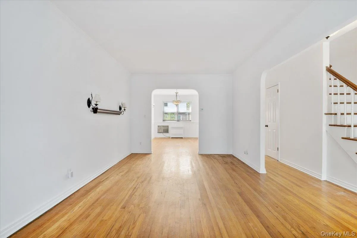 169-16 32nd Avenue, New York, NY, 3 Bedrooms Bedrooms, 6 Rooms Rooms,1 BathroomBathrooms,Residential,For Rent,32nd,0,1049740 169-16 32nd Avenue, New York, NY, 3 Bedrooms Bedrooms, 6 Rooms Rooms,1 BathroomBathrooms,Residential,For Rent,32nd,0,1049740