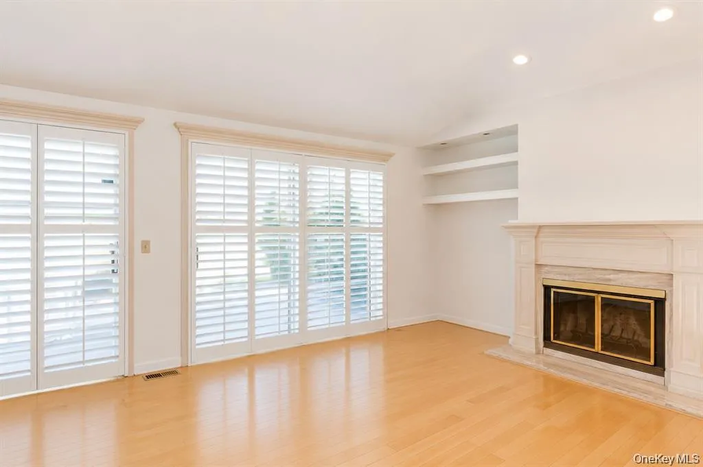 34 Harbour, Brookhaven, NY, 2 Bedrooms Bedrooms, 5 Rooms Rooms,2 BathroomsBathrooms,Residential,For Rent,Harbour,0,1049742 34 Harbour, Brookhaven, NY, 2 Bedrooms Bedrooms, 5 Rooms Rooms,2 BathroomsBathrooms,Residential,For Rent,Harbour,0,1049742