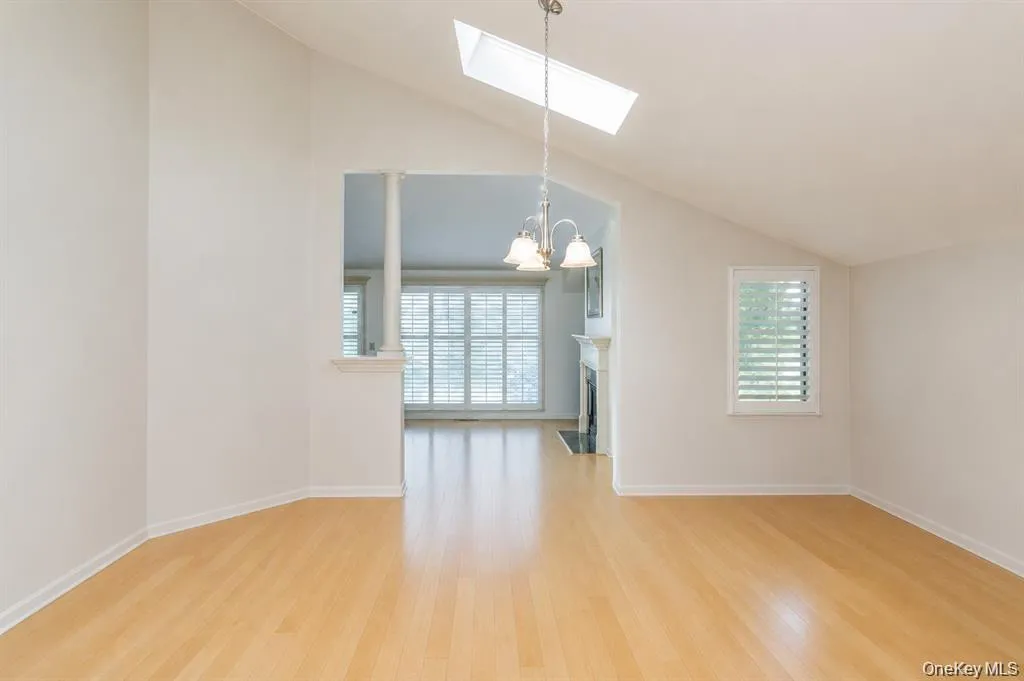 34 Harbour, Brookhaven, NY, 2 Bedrooms Bedrooms, 5 Rooms Rooms,2 BathroomsBathrooms,Residential,For Rent,Harbour,0,1049742 34 Harbour, Brookhaven, NY, 2 Bedrooms Bedrooms, 5 Rooms Rooms,2 BathroomsBathrooms,Residential,For Rent,Harbour,0,1049742