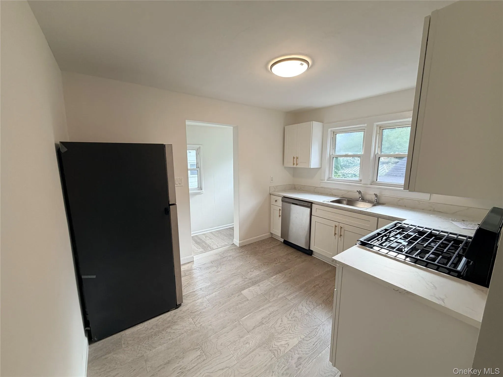99 Central Avenue, Brookhaven, NY, 3 Bedrooms Bedrooms, 5 Rooms Rooms,1 BathroomBathrooms,Residential,For Rent,Central,0,1049745 99 Central Avenue, Brookhaven, NY, 3 Bedrooms Bedrooms, 5 Rooms Rooms,1 BathroomBathrooms,Residential,For Rent,Central,0,1049745