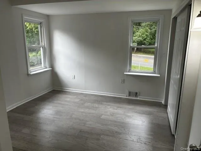 99 Central Avenue, Brookhaven, NY, 3 Bedrooms Bedrooms, 5 Rooms Rooms,1 BathroomBathrooms,Residential,For Rent,Central,0,1049745 99 Central Avenue, Brookhaven, NY, 3 Bedrooms Bedrooms, 5 Rooms Rooms,1 BathroomBathrooms,Residential,For Rent,Central,0,1049745