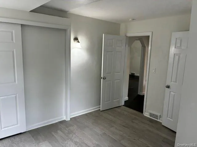 99 Central Avenue, Brookhaven, NY, 3 Bedrooms Bedrooms, 5 Rooms Rooms,1 BathroomBathrooms,Residential,For Rent,Central,0,1049745 99 Central Avenue, Brookhaven, NY, 3 Bedrooms Bedrooms, 5 Rooms Rooms,1 BathroomBathrooms,Residential,For Rent,Central,0,1049745