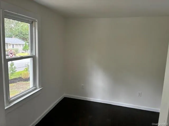 99 Central Avenue, Brookhaven, NY, 3 Bedrooms Bedrooms, 5 Rooms Rooms,1 BathroomBathrooms,Residential,For Rent,Central,0,1049745 99 Central Avenue, Brookhaven, NY, 3 Bedrooms Bedrooms, 5 Rooms Rooms,1 BathroomBathrooms,Residential,For Rent,Central,0,1049745