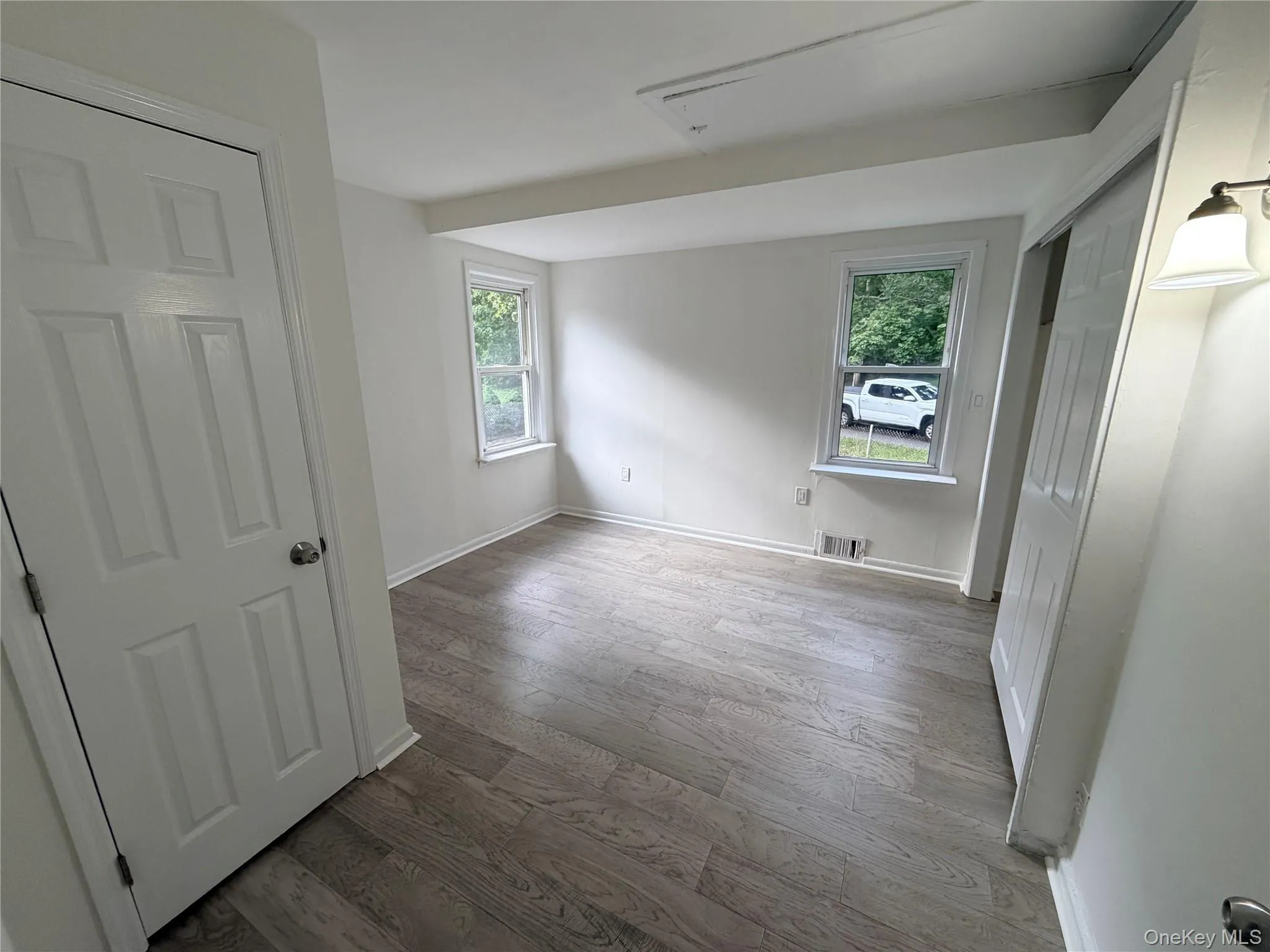 99 Central Avenue, Brookhaven, NY, 3 Bedrooms Bedrooms, 5 Rooms Rooms,1 BathroomBathrooms,Residential,For Rent,Central,0,1049745 99 Central Avenue, Brookhaven, NY, 3 Bedrooms Bedrooms, 5 Rooms Rooms,1 BathroomBathrooms,Residential,For Rent,Central,0,1049745