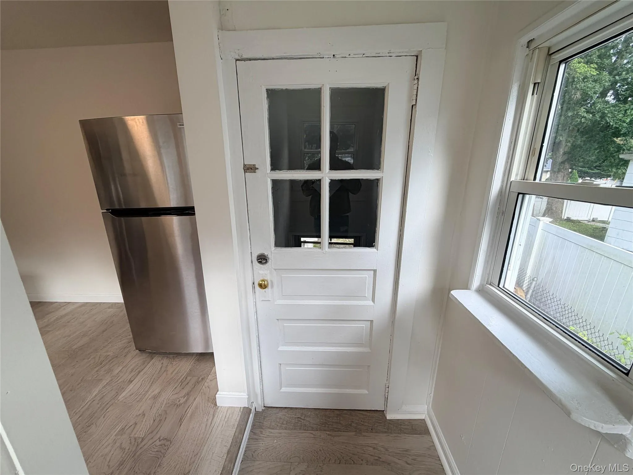 99 Central Avenue, Brookhaven, NY, 3 Bedrooms Bedrooms, 5 Rooms Rooms,1 BathroomBathrooms,Residential,For Rent,Central,0,1049745 99 Central Avenue, Brookhaven, NY, 3 Bedrooms Bedrooms, 5 Rooms Rooms,1 BathroomBathrooms,Residential,For Rent,Central,0,1049745