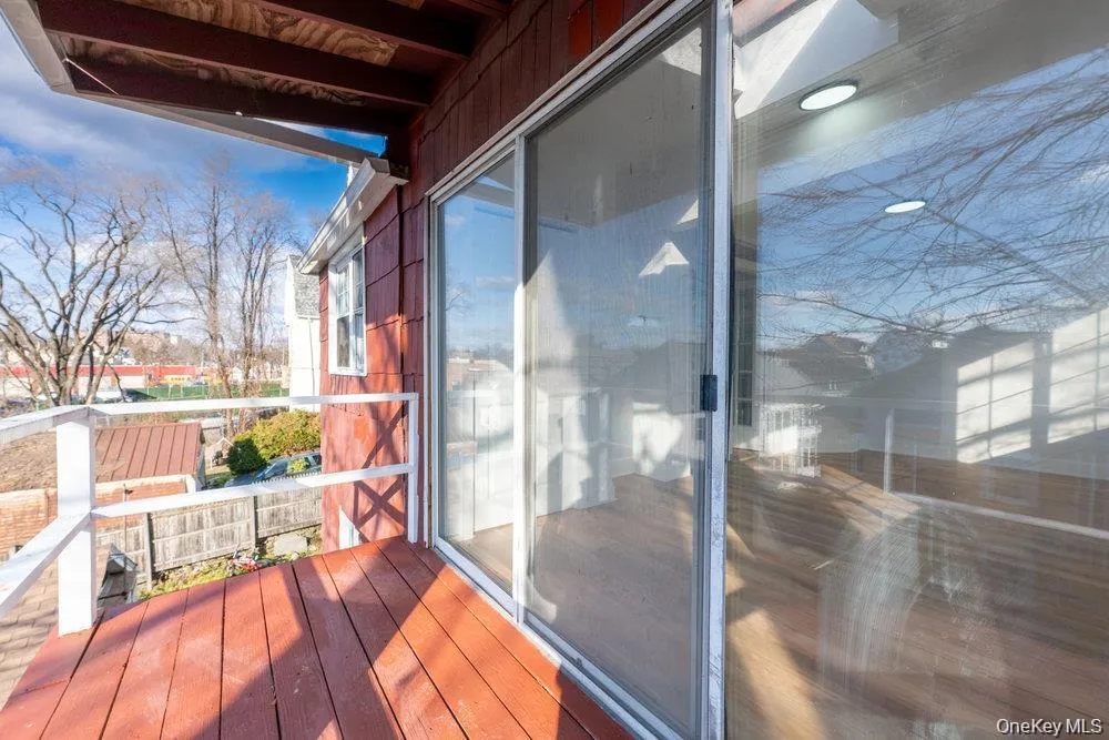 22 Chestnut Place, Mount Vernon, NY, 2 Bedrooms Bedrooms, 4 Rooms Rooms,1 BathroomBathrooms,Residential Lease,For Rent,Chestnut,0,1049747 22 Chestnut Place, Mount Vernon, NY, 2 Bedrooms Bedrooms, 4 Rooms Rooms,1 BathroomBathrooms,Residential Lease,For Rent,Chestnut,0,1049747