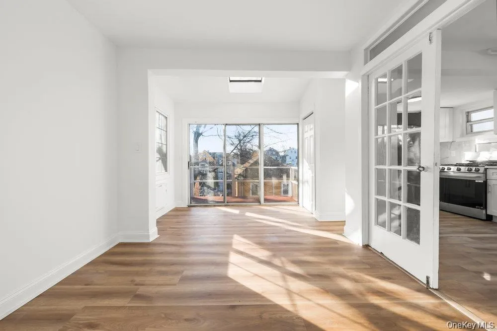 22 Chestnut Place, Mount Vernon, NY, 2 Bedrooms Bedrooms, 4 Rooms Rooms,1 BathroomBathrooms,Residential Lease,For Rent,Chestnut,0,1049747 22 Chestnut Place, Mount Vernon, NY, 2 Bedrooms Bedrooms, 4 Rooms Rooms,1 BathroomBathrooms,Residential Lease,For Rent,Chestnut,0,1049747