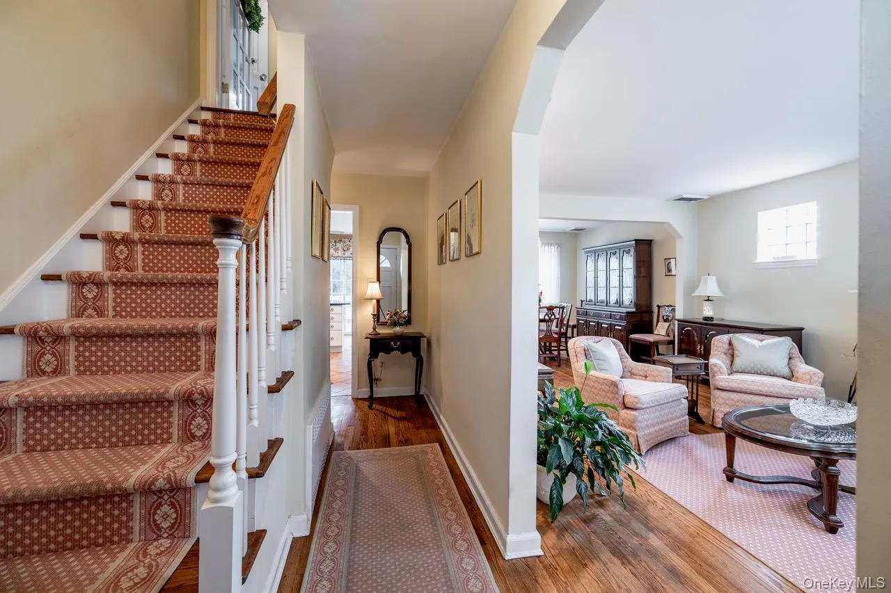 455 Morris Avenue, Hempstead, NY, 4 Bedrooms Bedrooms, 7 Rooms Rooms,2 BathroomsBathrooms,Residential,For Rent,Morris,0,1049748 455 Morris Avenue, Hempstead, NY, 4 Bedrooms Bedrooms, 7 Rooms Rooms,2 BathroomsBathrooms,Residential,For Rent,Morris,0,1049748