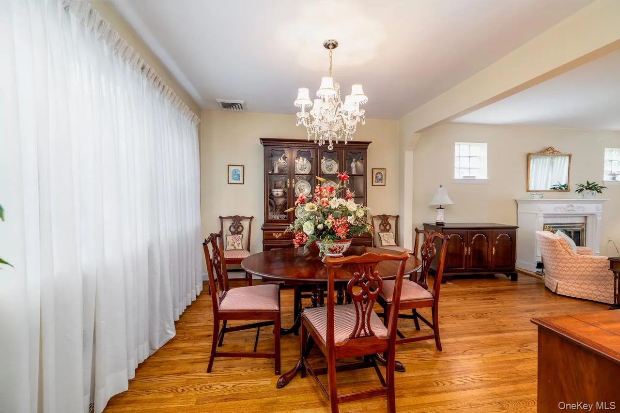455 Morris Avenue, Hempstead, NY, 4 Bedrooms Bedrooms, 7 Rooms Rooms,2 BathroomsBathrooms,Residential,For Rent,Morris,0,1049748 455 Morris Avenue, Hempstead, NY, 4 Bedrooms Bedrooms, 7 Rooms Rooms,2 BathroomsBathrooms,Residential,For Rent,Morris,0,1049748
