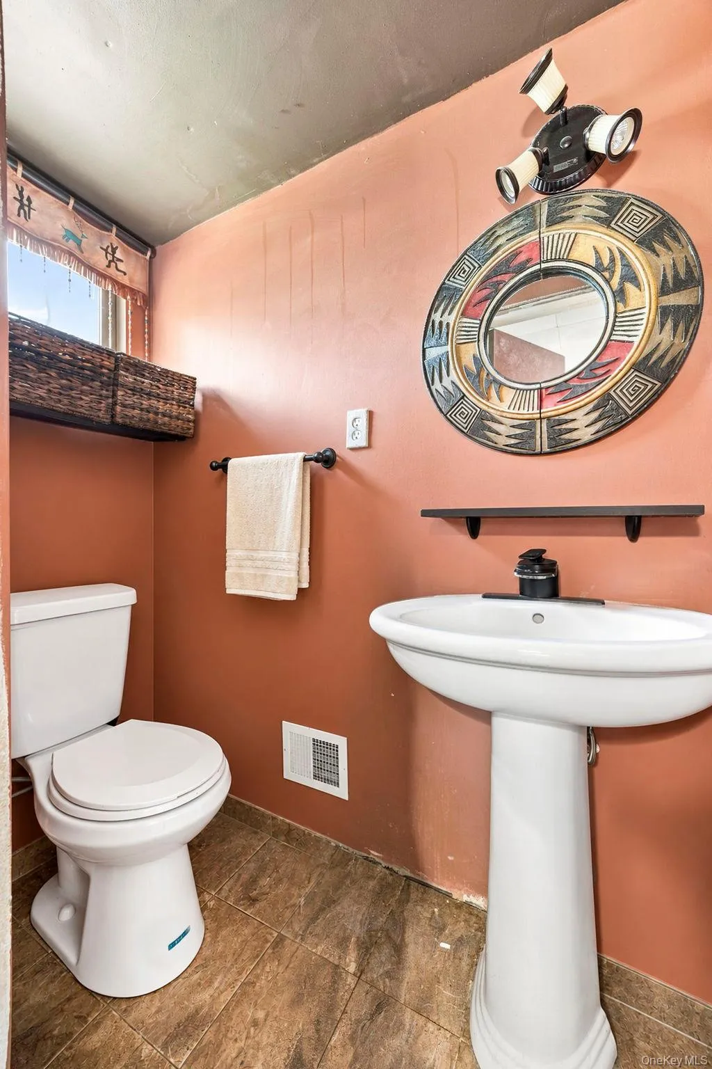 240 10th Street, Babylon, NY, 3 Bedrooms Bedrooms, 8 Rooms Rooms,1 BathroomBathrooms,Residential,For Rent,10th,0,1049757 240 10th Street, Babylon, NY, 3 Bedrooms Bedrooms, 8 Rooms Rooms,1 BathroomBathrooms,Residential,For Rent,10th,0,1049757