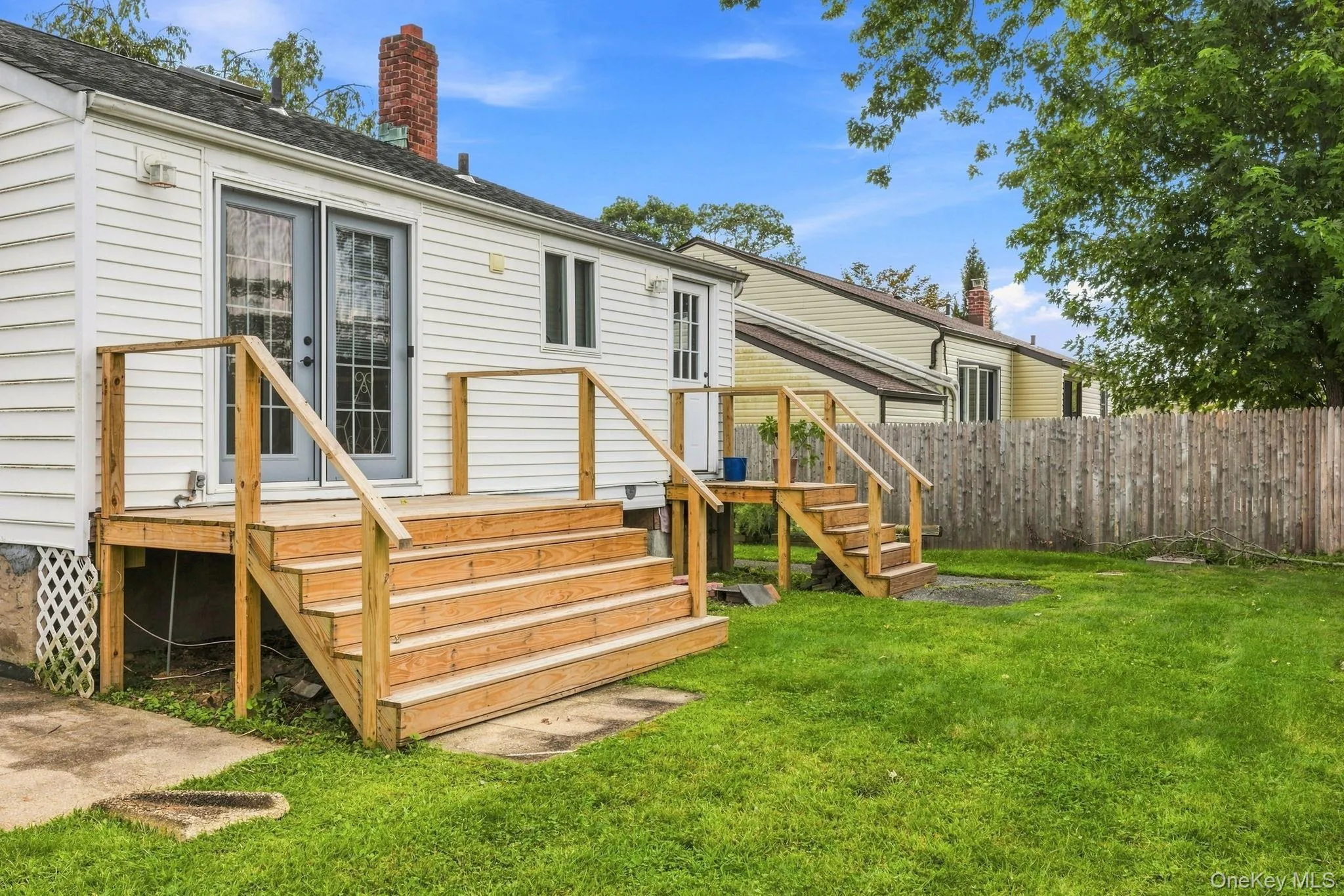 240 10th Street, Babylon, NY, 3 Bedrooms Bedrooms, 8 Rooms Rooms,1 BathroomBathrooms,Residential,For Rent,10th,0,1049757 240 10th Street, Babylon, NY, 3 Bedrooms Bedrooms, 8 Rooms Rooms,1 BathroomBathrooms,Residential,For Rent,10th,0,1049757