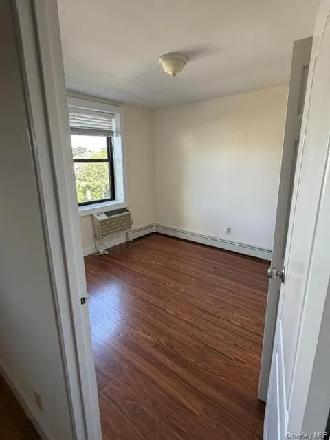 101 Jackson Avenue, Hempstead, NY, 2 Bedrooms Bedrooms, 3 Rooms Rooms,1 BathroomBathrooms,Residential Lease,For Rent,Jackson,0,1049758 101 Jackson Avenue, Hempstead, NY, 2 Bedrooms Bedrooms, 3 Rooms Rooms,1 BathroomBathrooms,Residential Lease,For Rent,Jackson,0,1049758