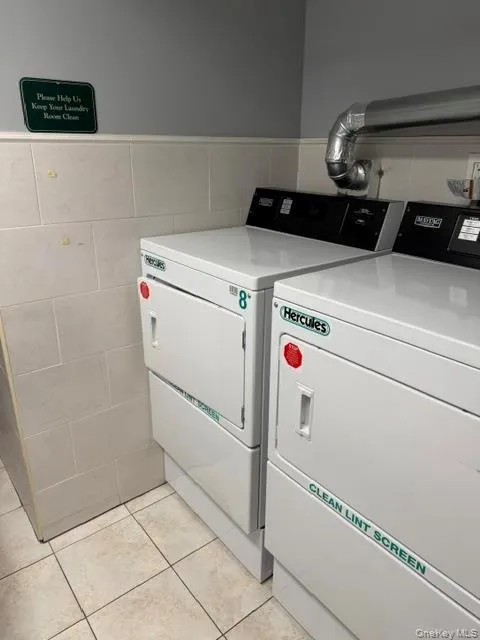 101 Jackson Avenue, Hempstead, NY, 2 Bedrooms Bedrooms, 3 Rooms Rooms,1 BathroomBathrooms,Residential Lease,For Rent,Jackson,0,1049758 101 Jackson Avenue, Hempstead, NY, 2 Bedrooms Bedrooms, 3 Rooms Rooms,1 BathroomBathrooms,Residential Lease,For Rent,Jackson,0,1049758
