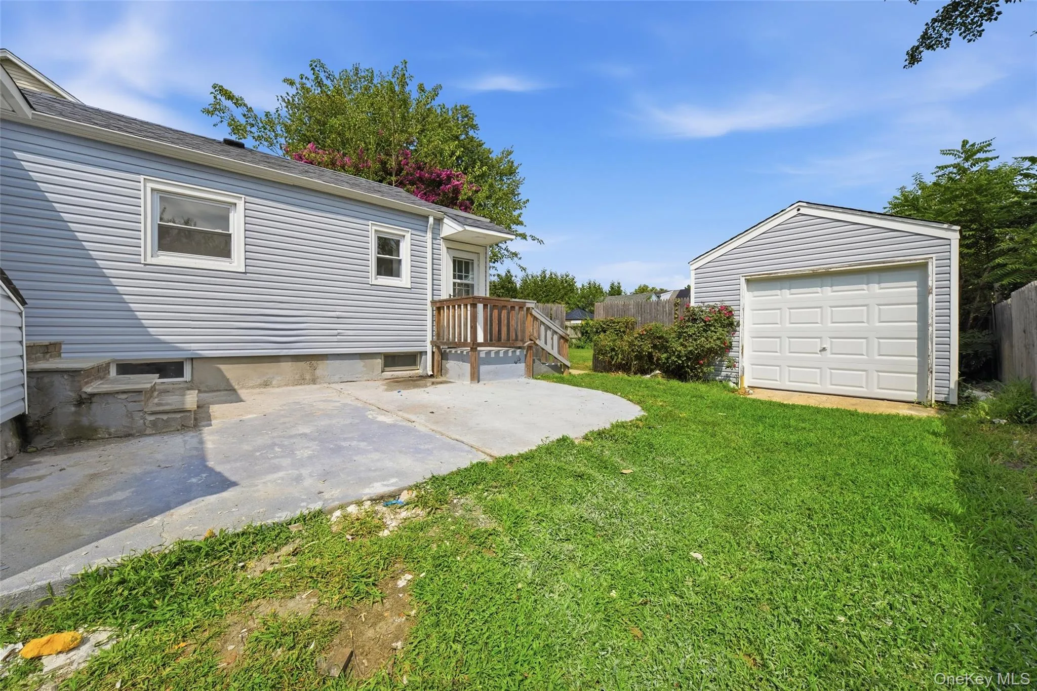 21 Independence Avenue, Babylon, NY, 3 Bedrooms Bedrooms, 6 Rooms Rooms,2 BathroomsBathrooms,Residential,For Rent,Independence,0,1049772 21 Independence Avenue, Babylon, NY, 3 Bedrooms Bedrooms, 6 Rooms Rooms,2 BathroomsBathrooms,Residential,For Rent,Independence,0,1049772