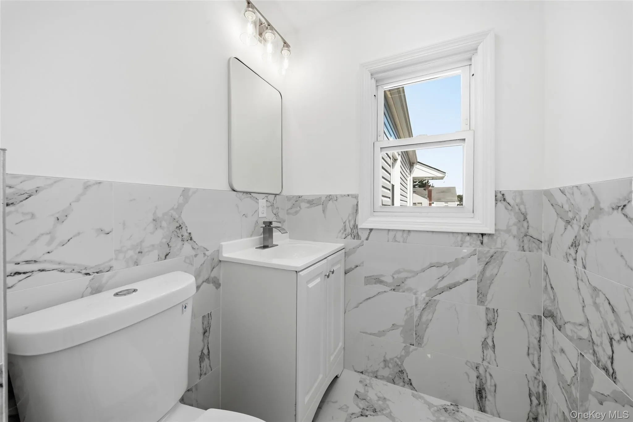 21 Independence Avenue, Babylon, NY, 3 Bedrooms Bedrooms, 6 Rooms Rooms,2 BathroomsBathrooms,Residential,For Rent,Independence,0,1049772 21 Independence Avenue, Babylon, NY, 3 Bedrooms Bedrooms, 6 Rooms Rooms,2 BathroomsBathrooms,Residential,For Rent,Independence,0,1049772