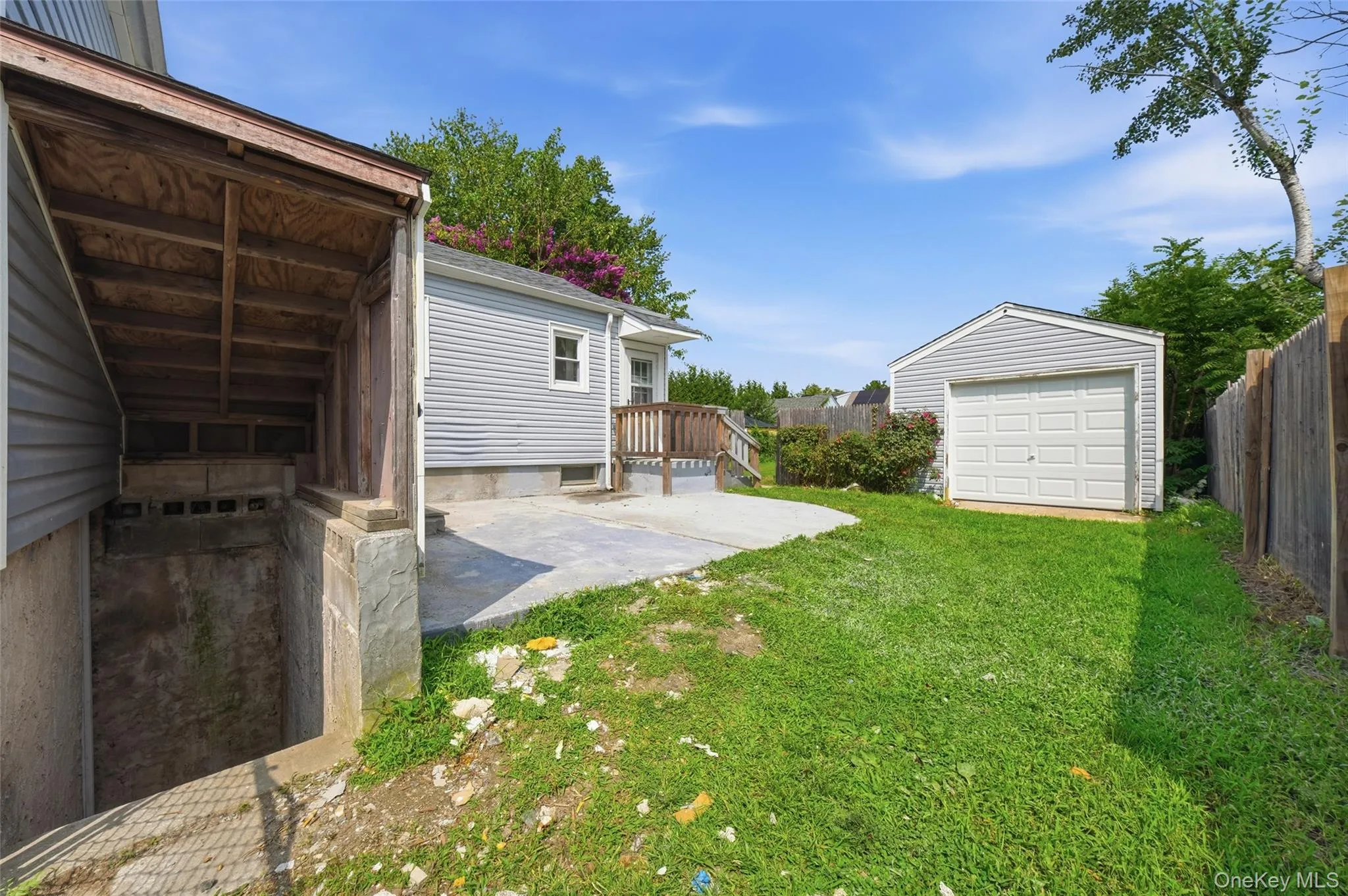 21 Independence Avenue, Babylon, NY, 3 Bedrooms Bedrooms, 6 Rooms Rooms,2 BathroomsBathrooms,Residential,For Rent,Independence,0,1049772 21 Independence Avenue, Babylon, NY, 3 Bedrooms Bedrooms, 6 Rooms Rooms,2 BathroomsBathrooms,Residential,For Rent,Independence,0,1049772