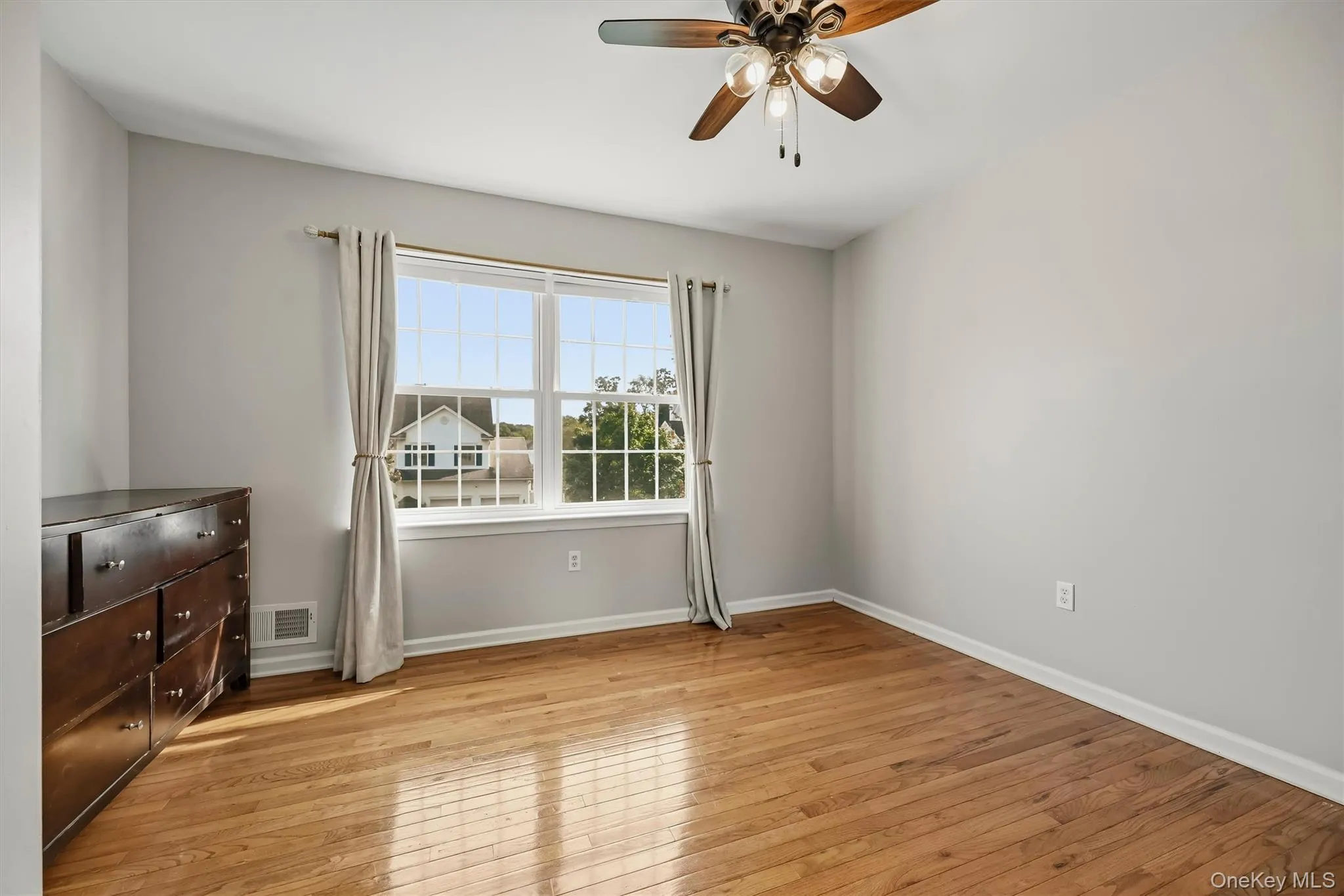 2726 Colonial Drive, New Windsor, NY, 4 Bedrooms Bedrooms, 10 Rooms Rooms,2 BathroomsBathrooms,Residential,For Rent,Colonial,0,1049776 2726 Colonial Drive, New Windsor, NY, 4 Bedrooms Bedrooms, 10 Rooms Rooms,2 BathroomsBathrooms,Residential,For Rent,Colonial,0,1049776