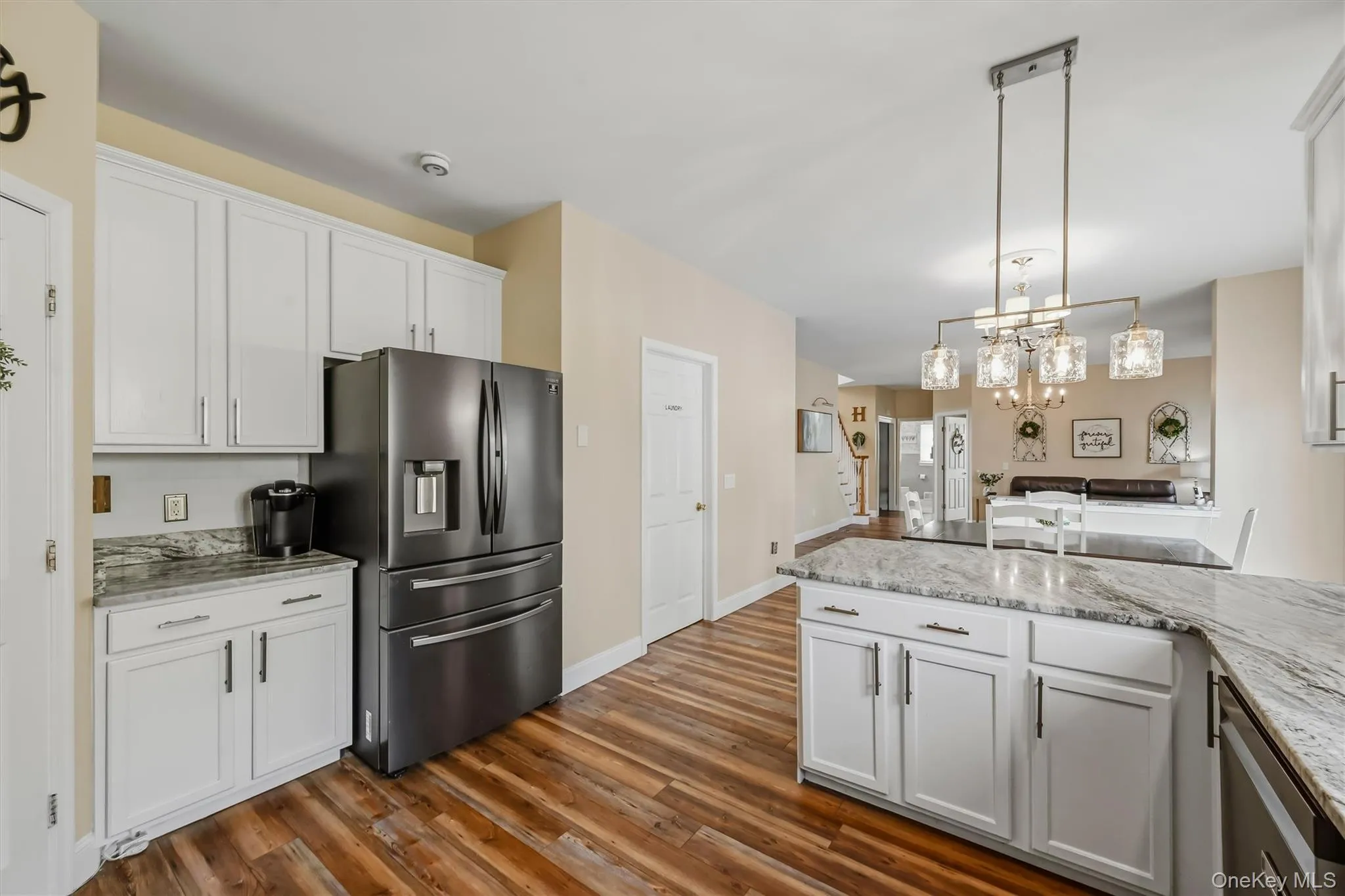 2726 Colonial Drive, New Windsor, NY, 4 Bedrooms Bedrooms, 10 Rooms Rooms,2 BathroomsBathrooms,Residential,For Rent,Colonial,0,1049776 2726 Colonial Drive, New Windsor, NY, 4 Bedrooms Bedrooms, 10 Rooms Rooms,2 BathroomsBathrooms,Residential,For Rent,Colonial,0,1049776