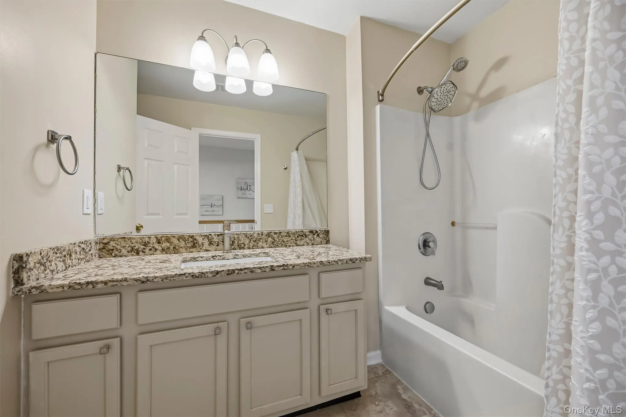 2726 Colonial Drive, New Windsor, NY, 4 Bedrooms Bedrooms, 10 Rooms Rooms,2 BathroomsBathrooms,Residential,For Rent,Colonial,0,1049776 2726 Colonial Drive, New Windsor, NY, 4 Bedrooms Bedrooms, 10 Rooms Rooms,2 BathroomsBathrooms,Residential,For Rent,Colonial,0,1049776