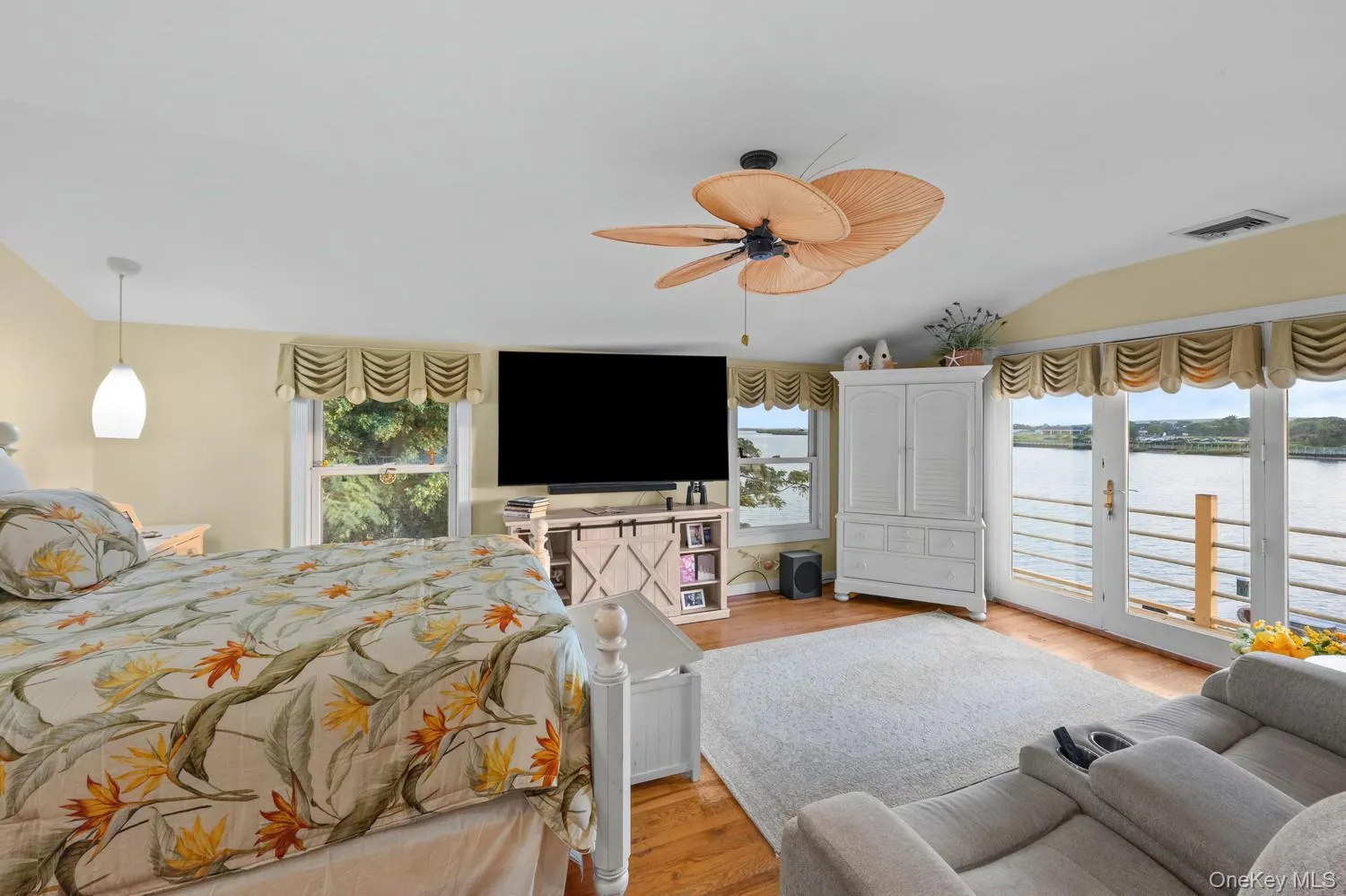 3224 Ann Street, Hempstead, NY, 4 Bedrooms Bedrooms, 7 Rooms Rooms,2 BathroomsBathrooms,Residential,For Rent,Ann,0,1049779 3224 Ann Street, Hempstead, NY, 4 Bedrooms Bedrooms, 7 Rooms Rooms,2 BathroomsBathrooms,Residential,For Rent,Ann,0,1049779