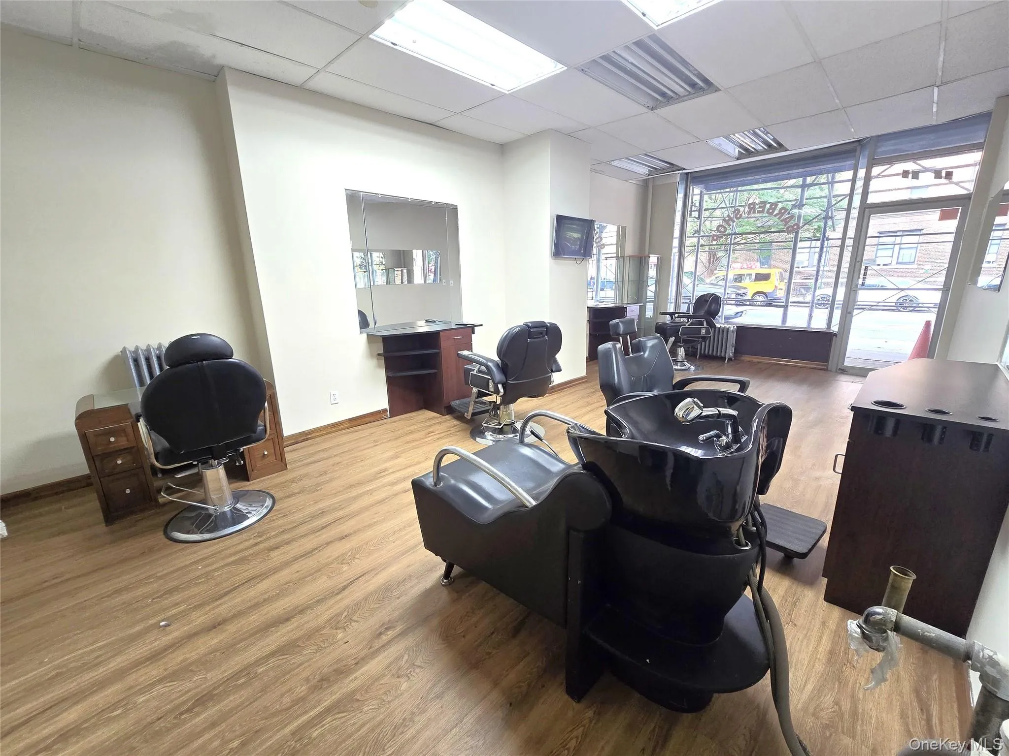 3220 34th Avenue, New York, NY, ,Commercial Lease,For Rent,34th,0,1049783 3220 34th Avenue, New York, NY, ,Commercial Lease,For Rent,34th,0,1049783