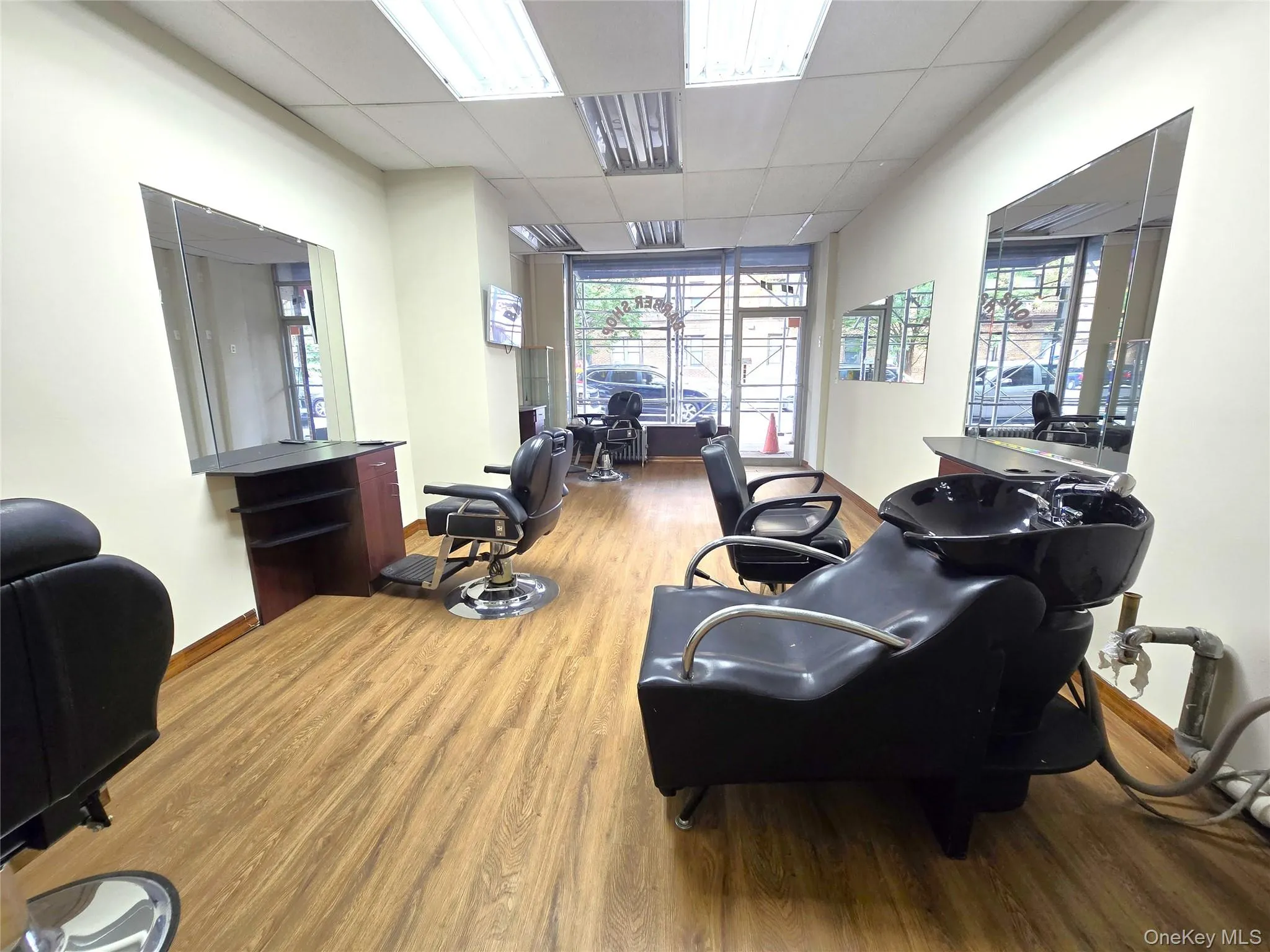 3220 34th Avenue, New York, NY, ,Commercial Lease,For Rent,34th,0,1049783 3220 34th Avenue, New York, NY, ,Commercial Lease,For Rent,34th,0,1049783
