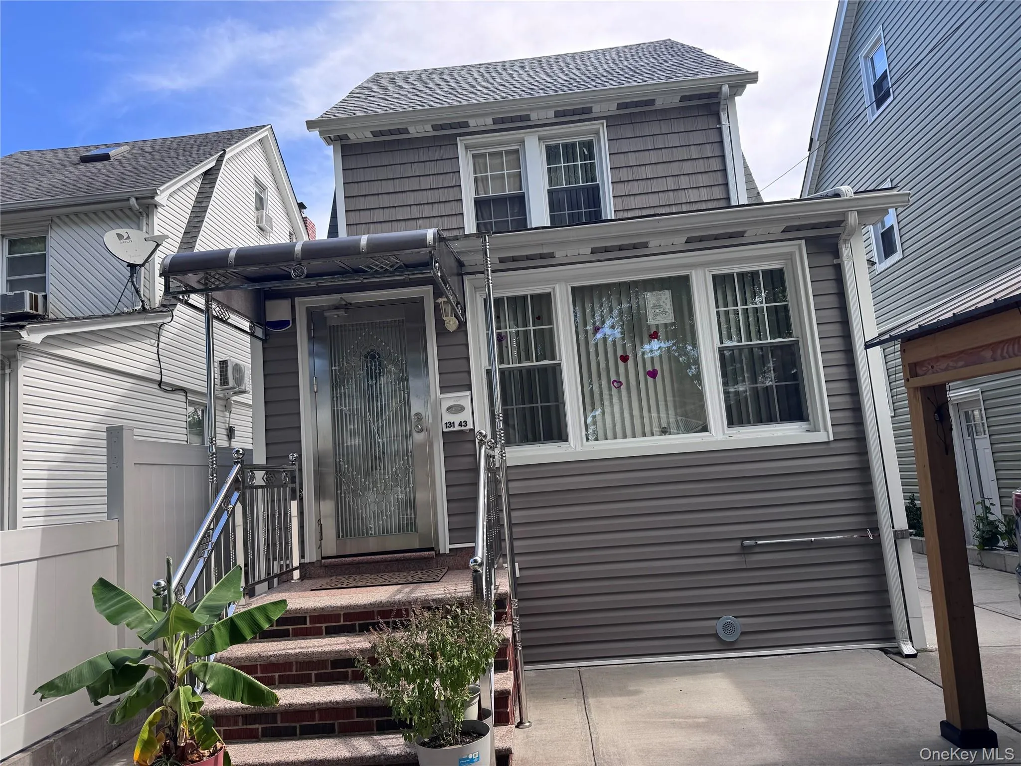 13143 134th Street, New York, NY, 3 Bedrooms Bedrooms, 9 Rooms Rooms,2 BathroomsBathrooms,Residential,For Rent,134th,0,1049790 13143 134th Street, New York, NY, 3 Bedrooms Bedrooms, 9 Rooms Rooms,2 BathroomsBathrooms,Residential,For Rent,134th,0,1049790