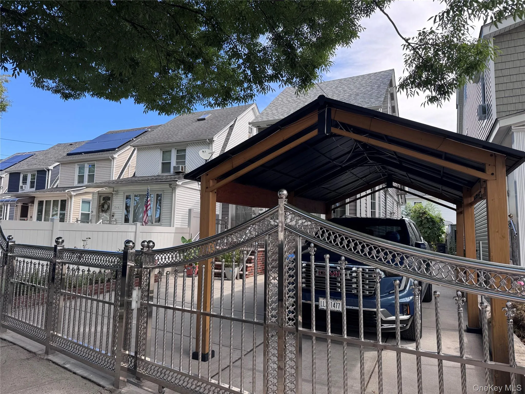 13143 134th Street, New York, NY, 3 Bedrooms Bedrooms, 9 Rooms Rooms,2 BathroomsBathrooms,Residential,For Rent,134th,0,1049790 13143 134th Street, New York, NY, 3 Bedrooms Bedrooms, 9 Rooms Rooms,2 BathroomsBathrooms,Residential,For Rent,134th,0,1049790