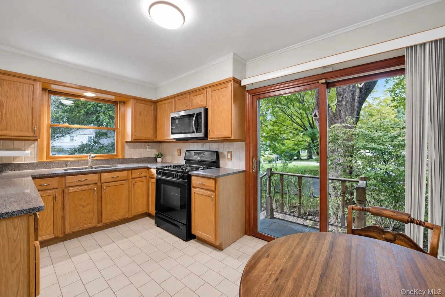 9 Verne Place, Greenburgh, NY, 4 Bedrooms Bedrooms, 8 Rooms Rooms,2 BathroomsBathrooms,Residential,For Rent,Verne,0,1049791 9 Verne Place, Greenburgh, NY, 4 Bedrooms Bedrooms, 8 Rooms Rooms,2 BathroomsBathrooms,Residential,For Rent,Verne,0,1049791