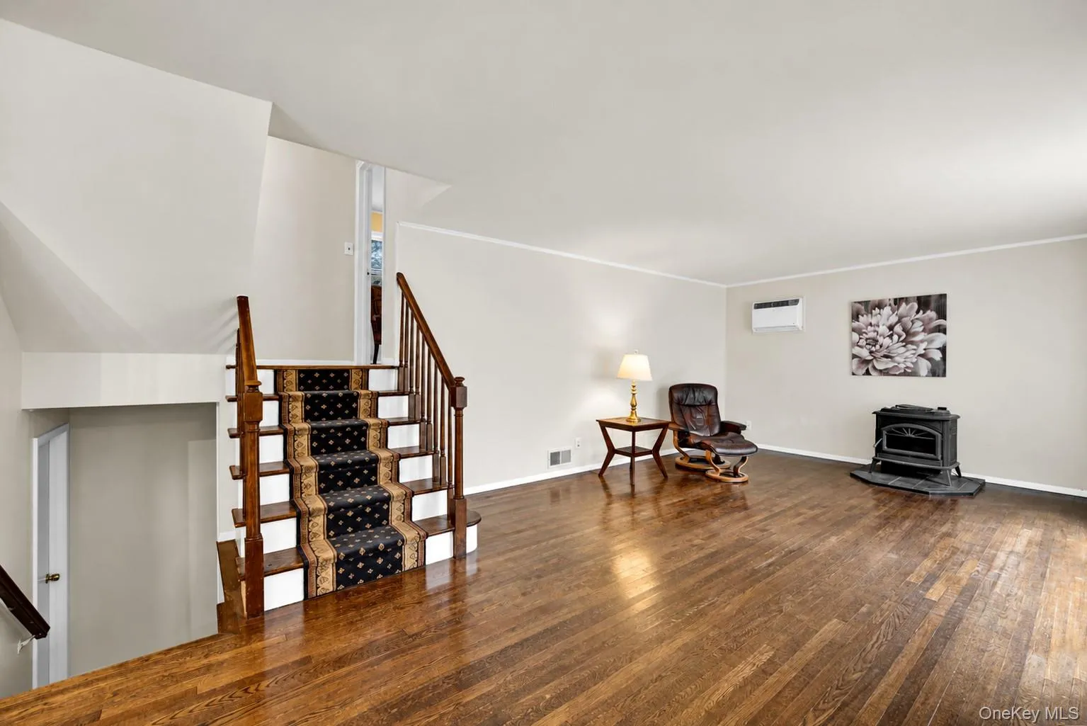 9 Verne Place, Greenburgh, NY, 4 Bedrooms Bedrooms, 8 Rooms Rooms,2 BathroomsBathrooms,Residential,For Rent,Verne,0,1049791 9 Verne Place, Greenburgh, NY, 4 Bedrooms Bedrooms, 8 Rooms Rooms,2 BathroomsBathrooms,Residential,For Rent,Verne,0,1049791