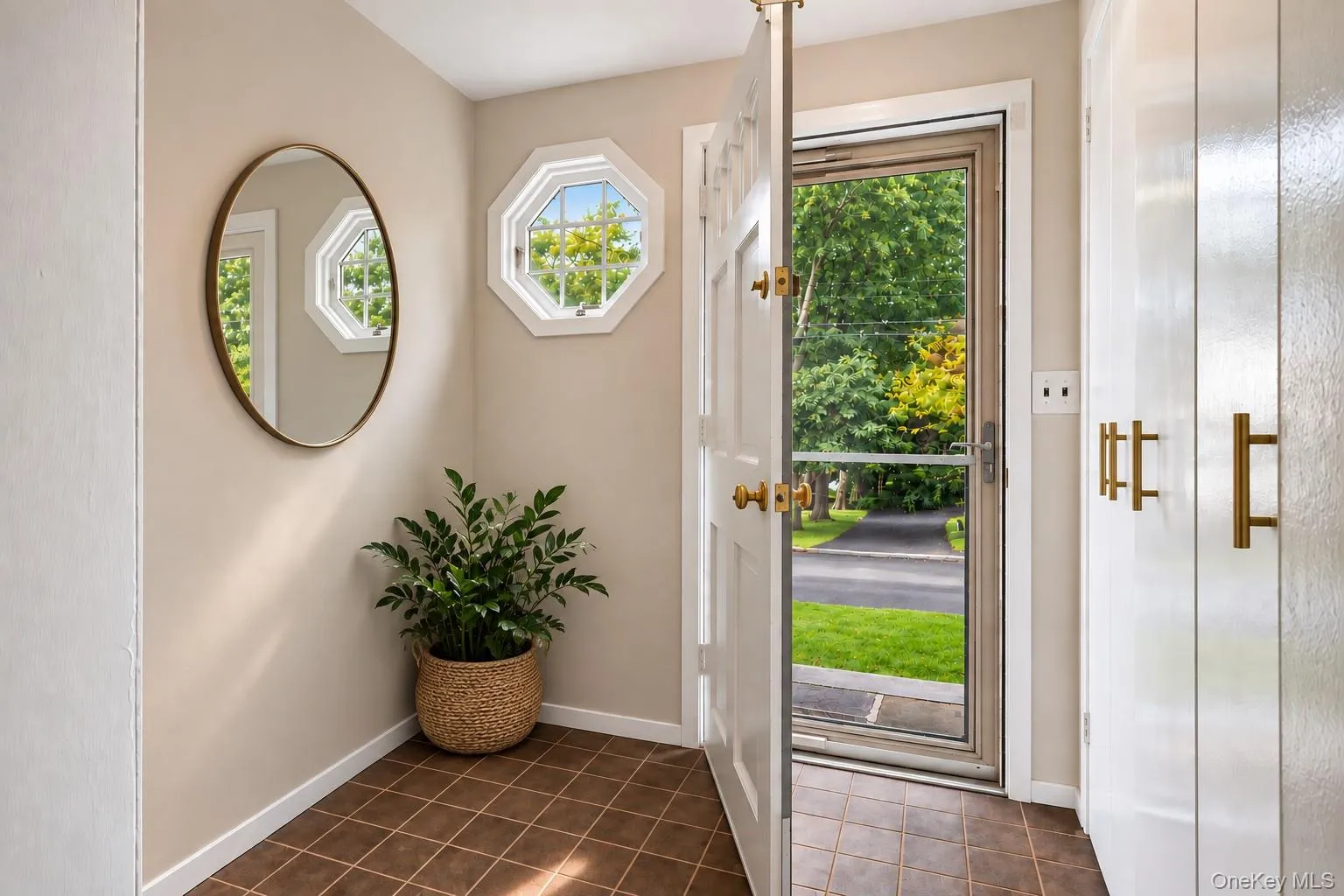 9 Verne Place, Greenburgh, NY, 4 Bedrooms Bedrooms, 8 Rooms Rooms,2 BathroomsBathrooms,Residential,For Rent,Verne,0,1049791 9 Verne Place, Greenburgh, NY, 4 Bedrooms Bedrooms, 8 Rooms Rooms,2 BathroomsBathrooms,Residential,For Rent,Verne,0,1049791