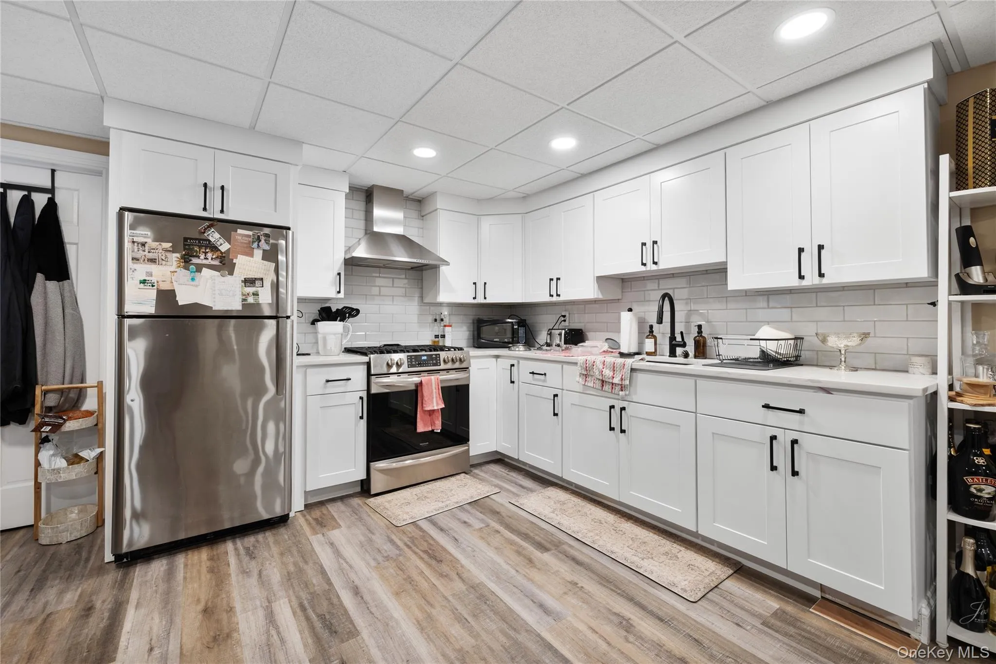 20 Millennium Court, Islip, NY, 5 Bedrooms Bedrooms, 8 Rooms Rooms,3 BathroomsBathrooms,Residential,For Rent,Millennium,0,1049792 20 Millennium Court, Islip, NY, 5 Bedrooms Bedrooms, 8 Rooms Rooms,3 BathroomsBathrooms,Residential,For Rent,Millennium,0,1049792