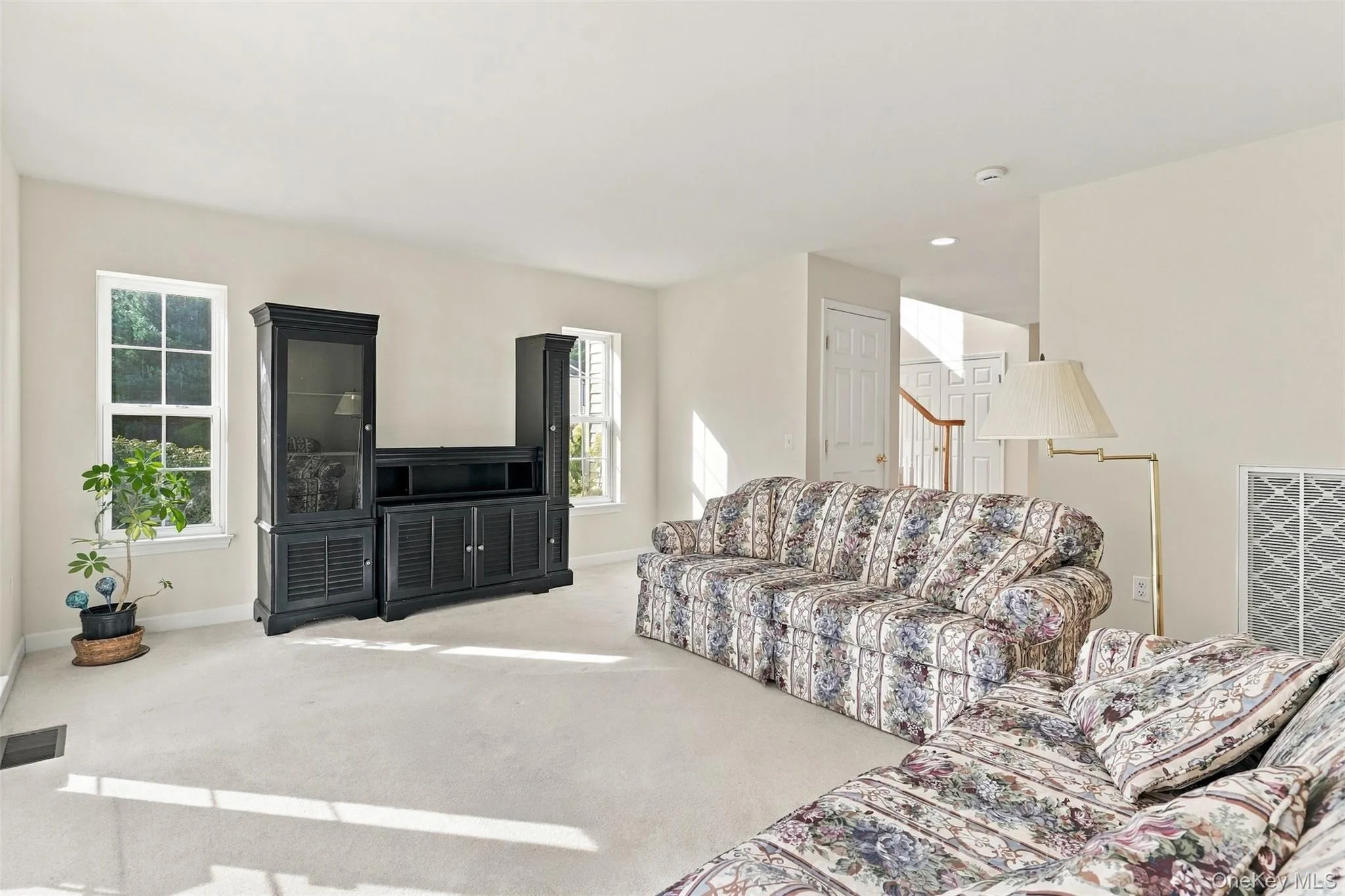 1402 Pondview Loop, Fishkill, NY, 2 Bedrooms Bedrooms, 5 Rooms Rooms,2 BathroomsBathrooms,Residential,For Rent,Pondview,0,1049793 1402 Pondview Loop, Fishkill, NY, 2 Bedrooms Bedrooms, 5 Rooms Rooms,2 BathroomsBathrooms,Residential,For Rent,Pondview,0,1049793