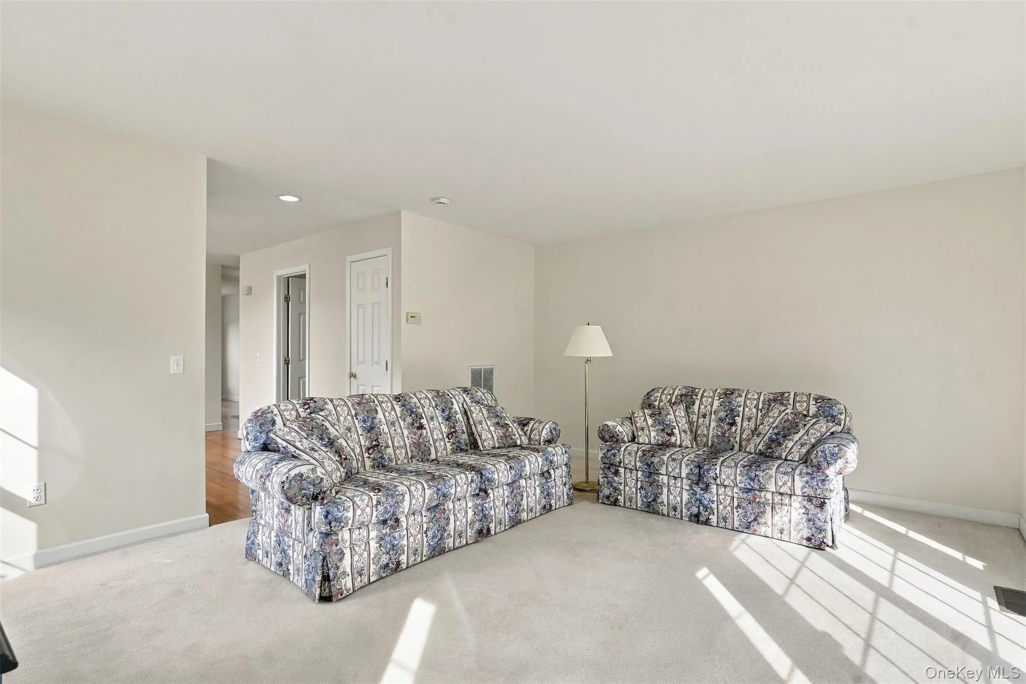 1402 Pondview Loop, Fishkill, NY, 2 Bedrooms Bedrooms, 5 Rooms Rooms,2 BathroomsBathrooms,Residential,For Rent,Pondview,0,1049793 1402 Pondview Loop, Fishkill, NY, 2 Bedrooms Bedrooms, 5 Rooms Rooms,2 BathroomsBathrooms,Residential,For Rent,Pondview,0,1049793